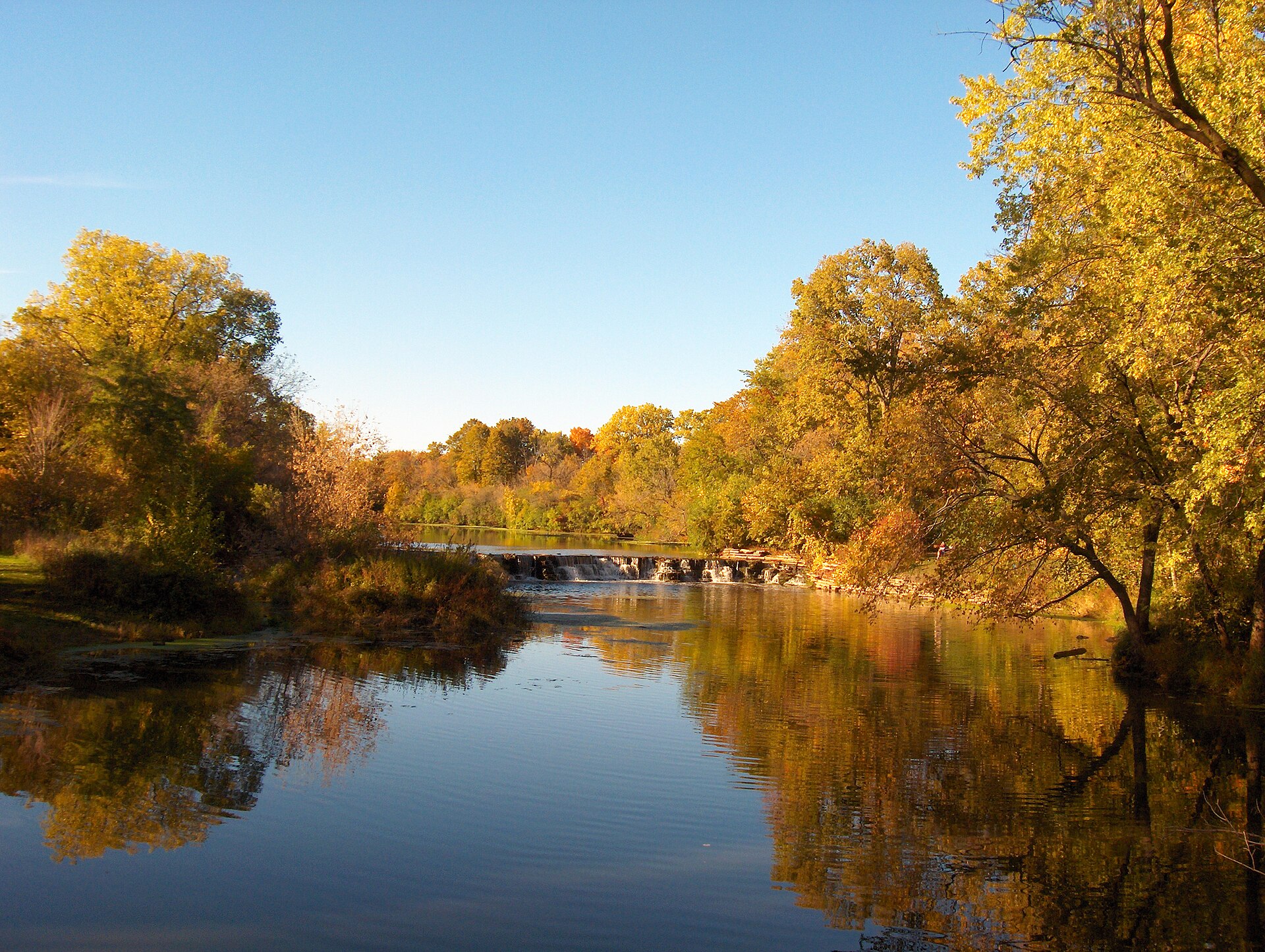 I took this photo at Warrenville Grove Forest Preserve in October, 2005 — DuPage County, Illinois