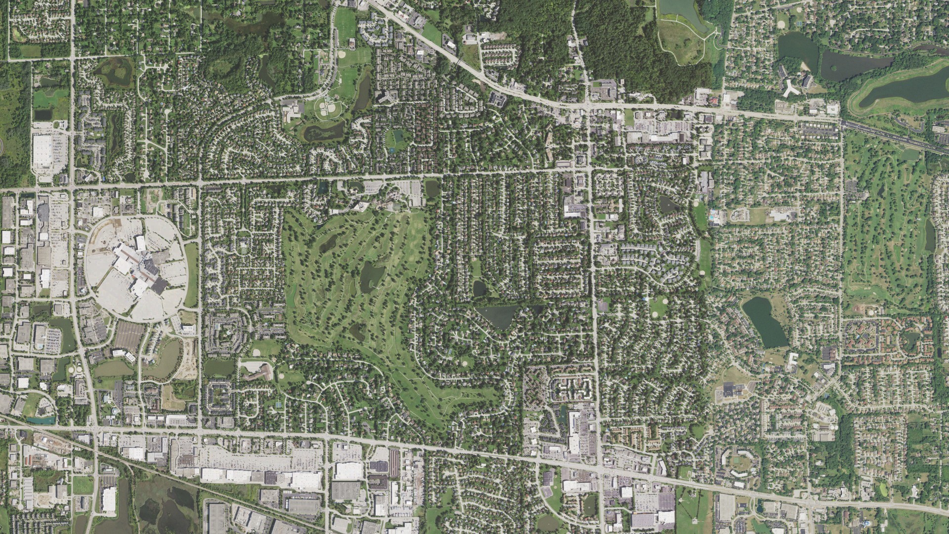 Natural-color aerial photograph of land around Bloomingdale, Illinois