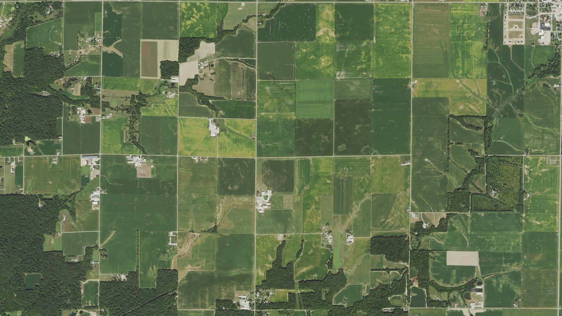 Aerial view of land around Bishop, Illinois