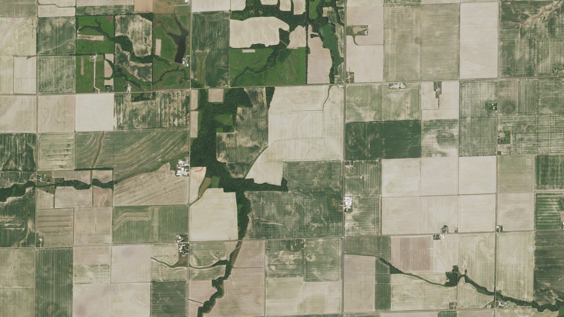 Natural-color aerial photograph of land around West, Illinois