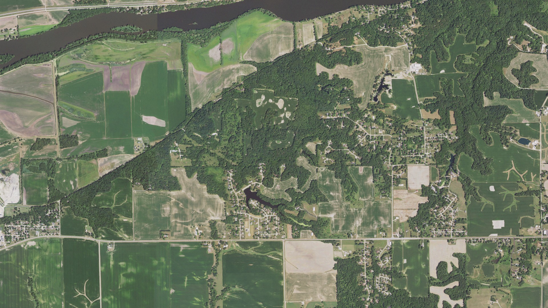 Aerial view of land around Hanna, Illinois