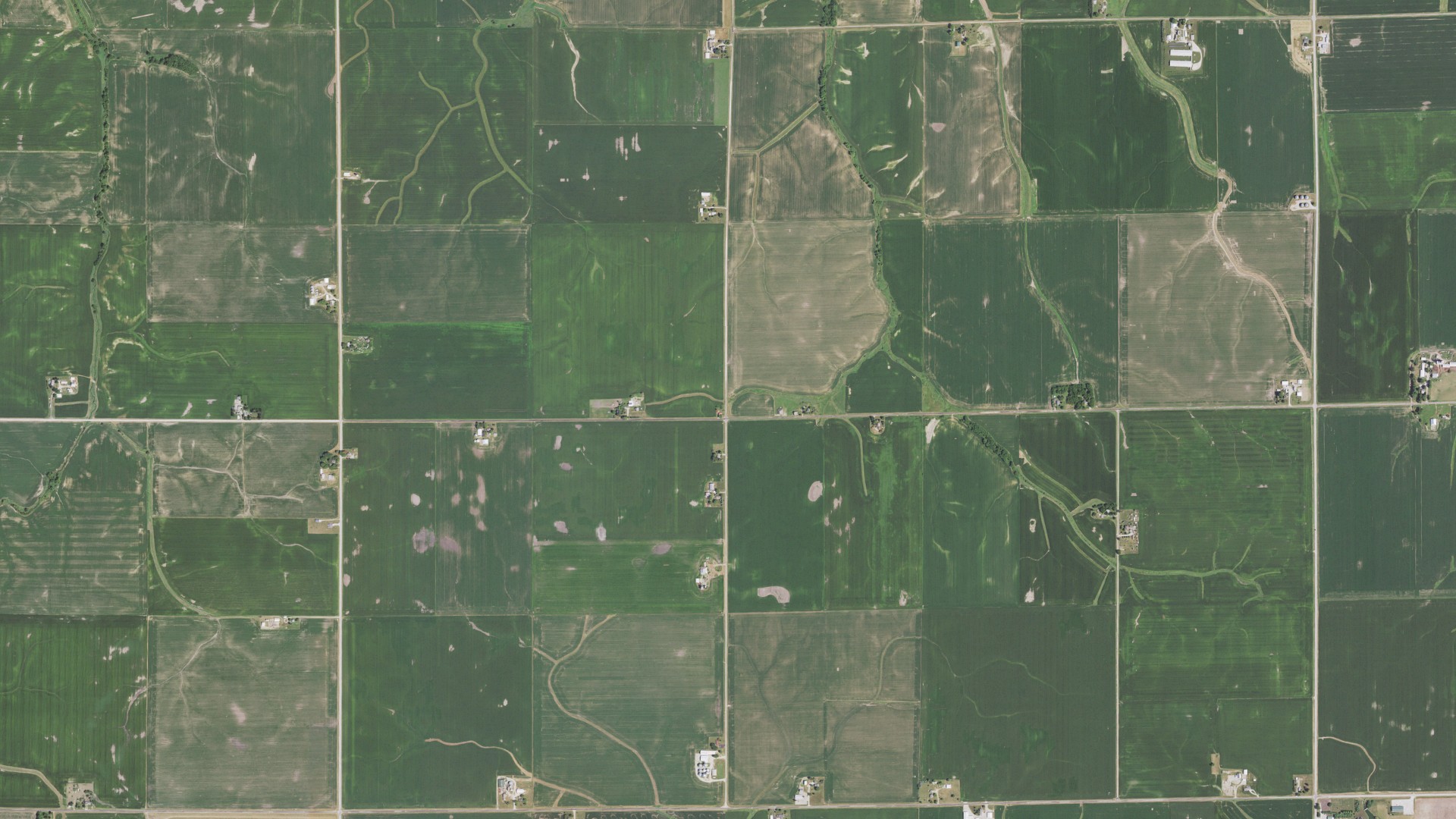 Natural-color aerial photograph of land around Osco, Illinois