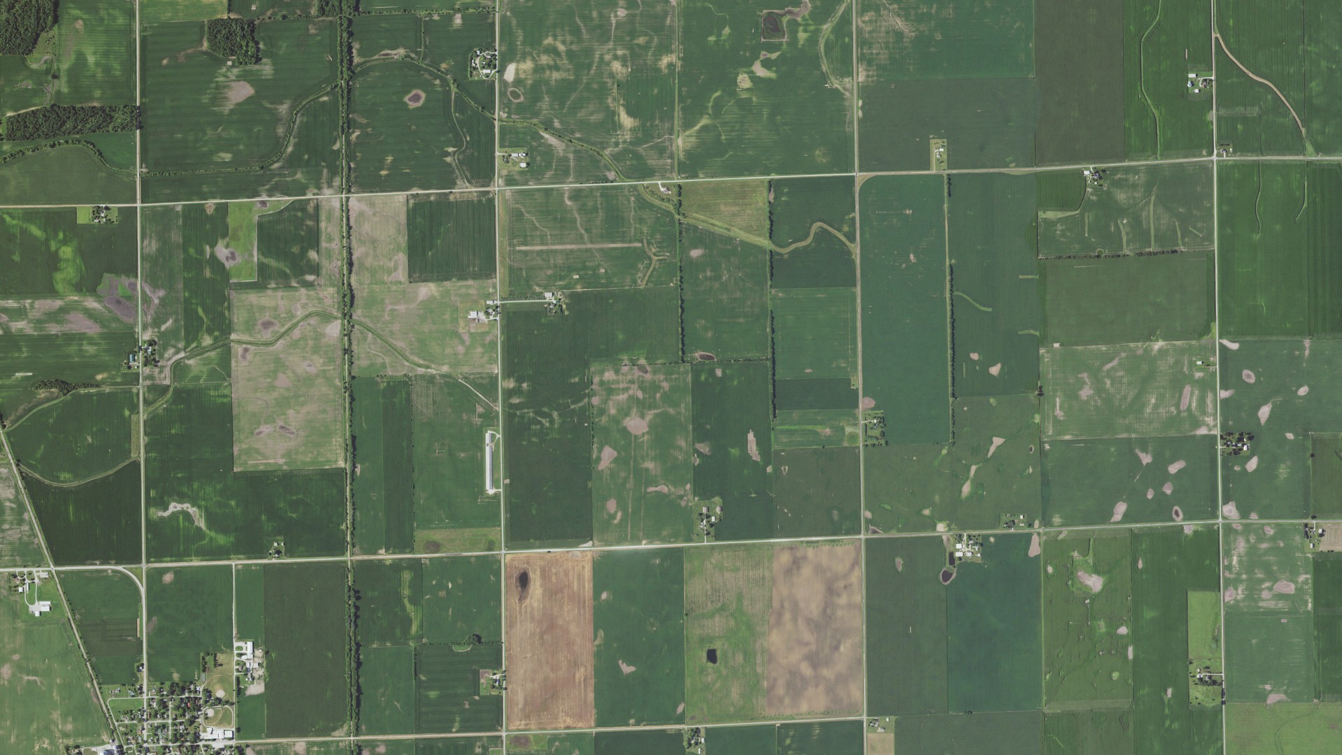Aerial view of land around Beaver, Illinois