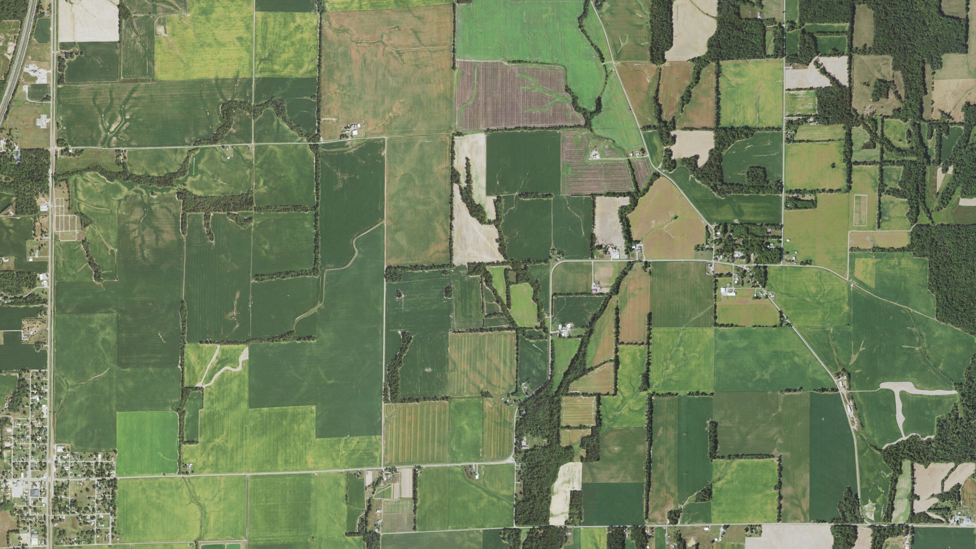 Aerial view of land around Spring Garden, Illinois