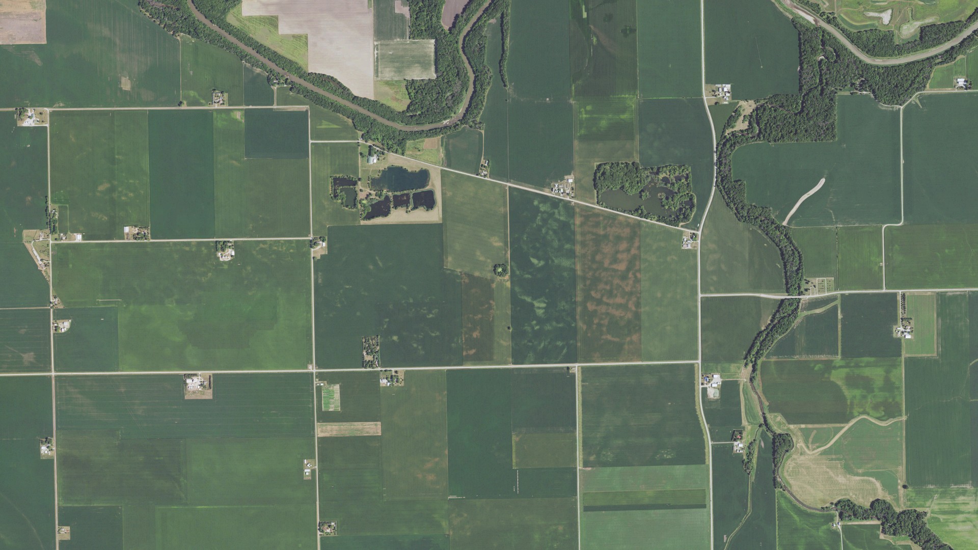 Aerial view of land around Avoca, Illinois