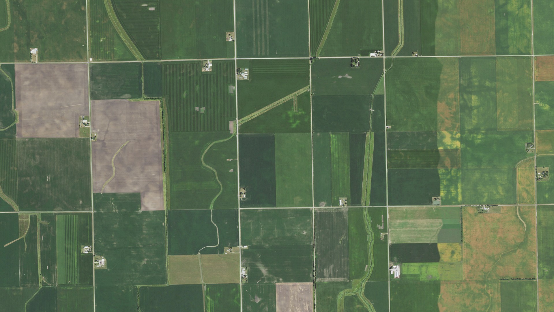 Aerial view of land around Charlotte, Illinois