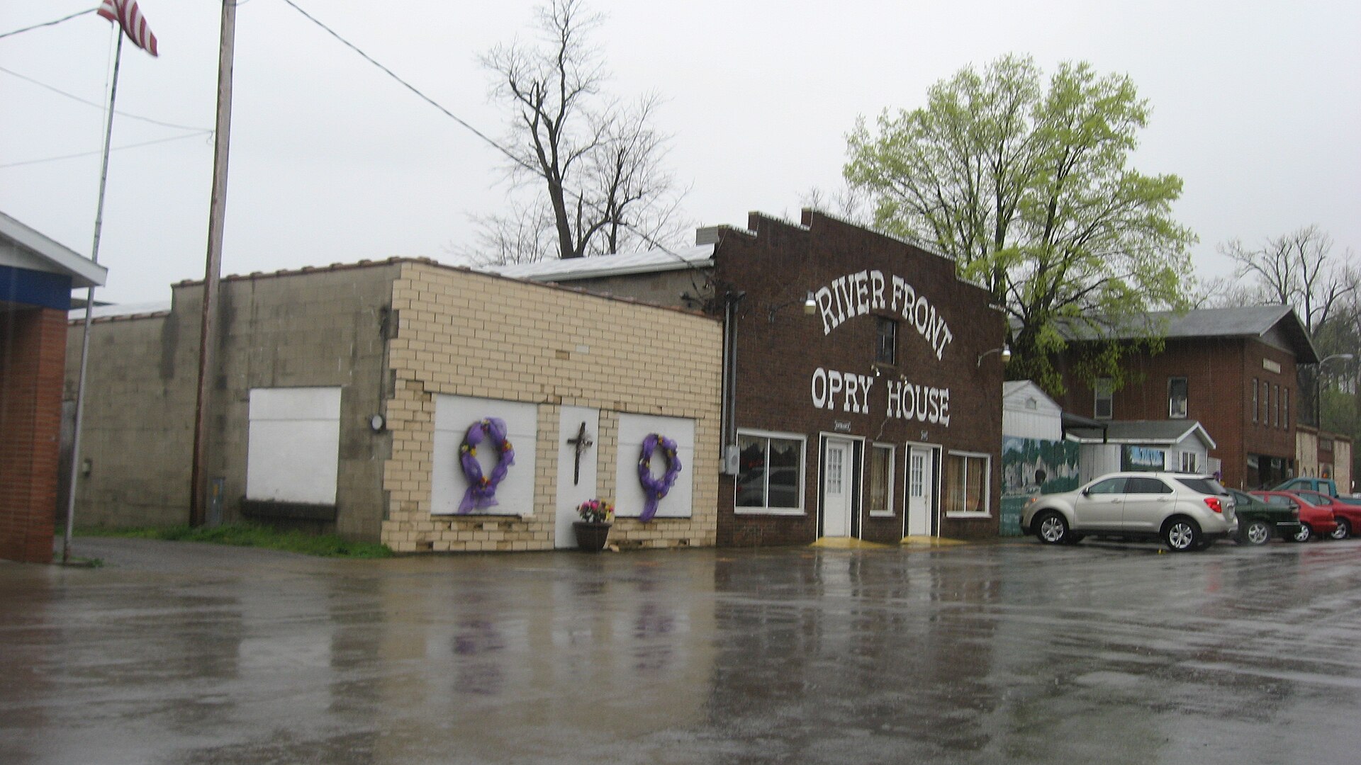 Southern side of Main Street just east of the Canal Street intersection in central Cave-In-Rock, Illinois, United States.