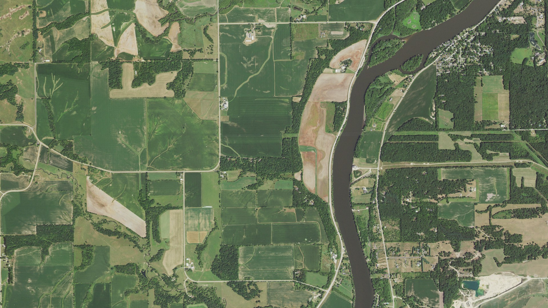 Aerial view of land around Rockvale, Illinois