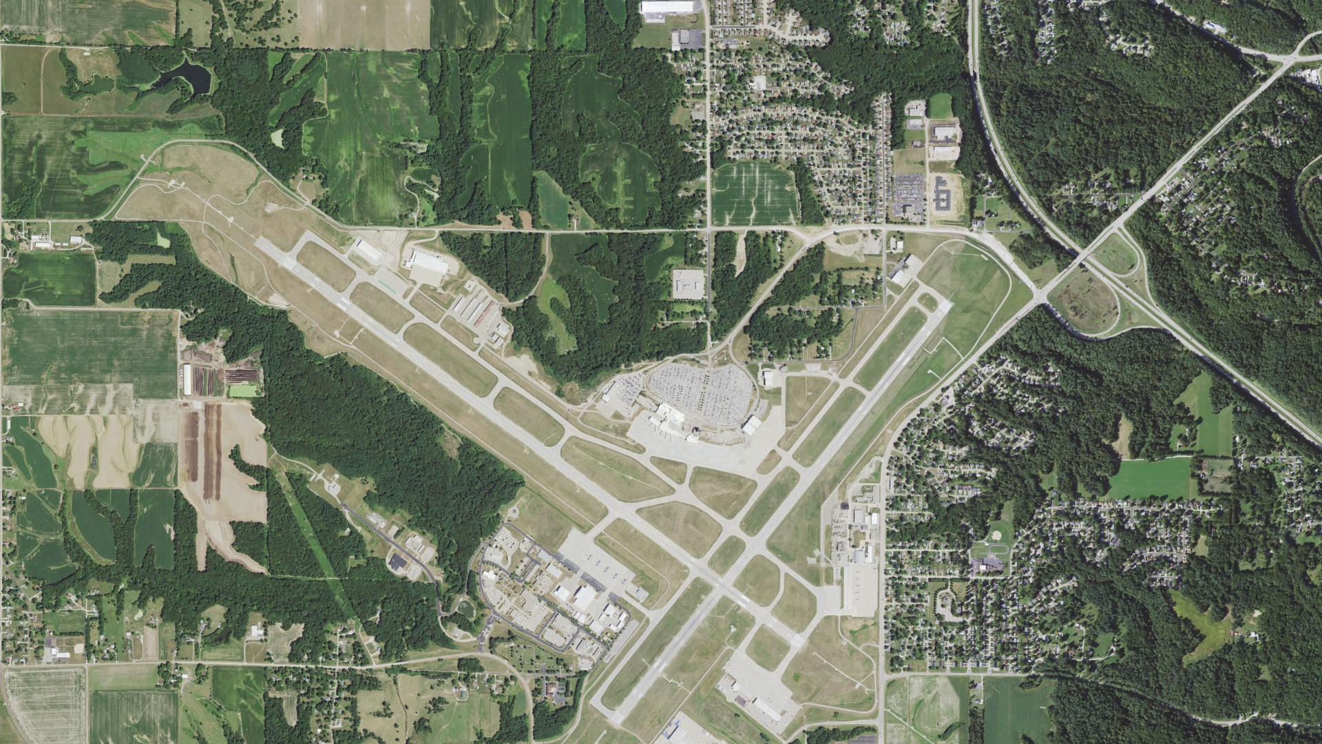 Natural-color aerial photograph of land around Limestone, Illinois