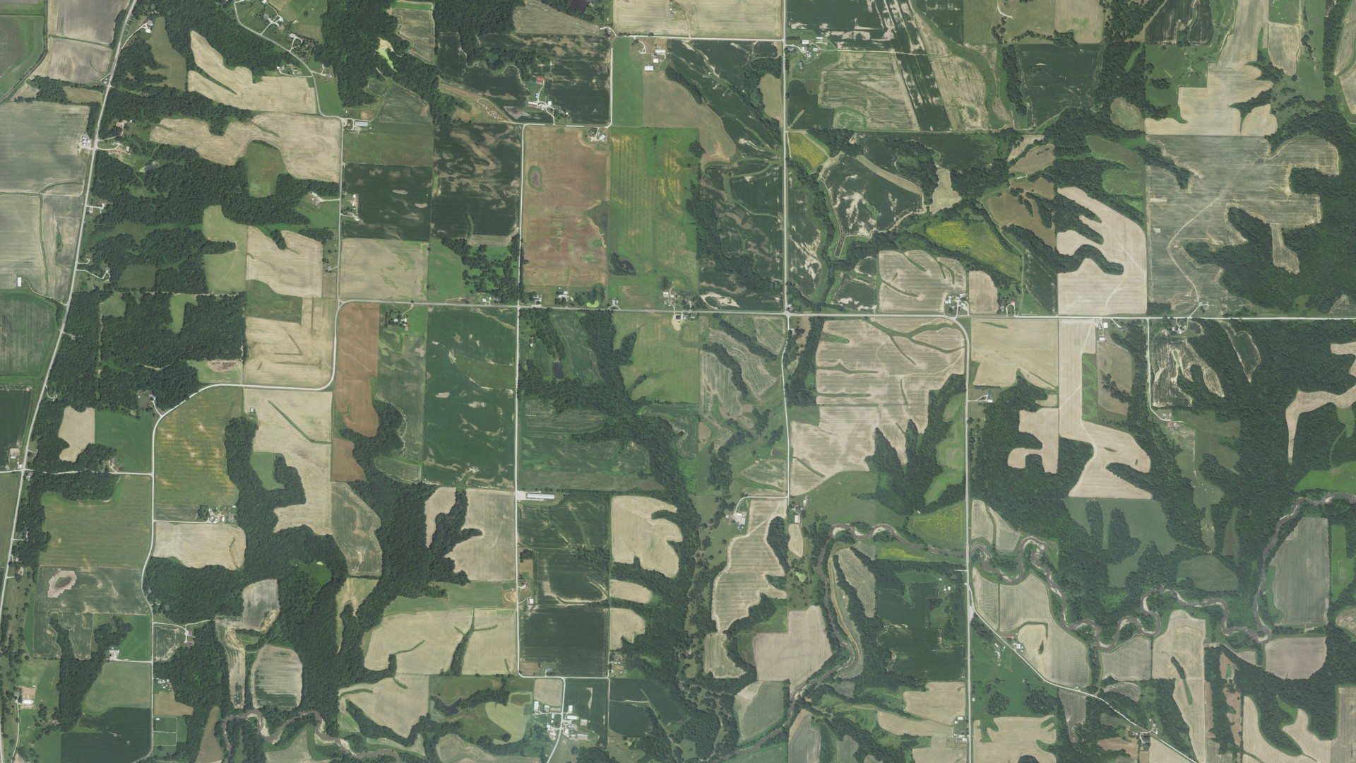Natural-color aerial photograph of land around Drury, Illinois