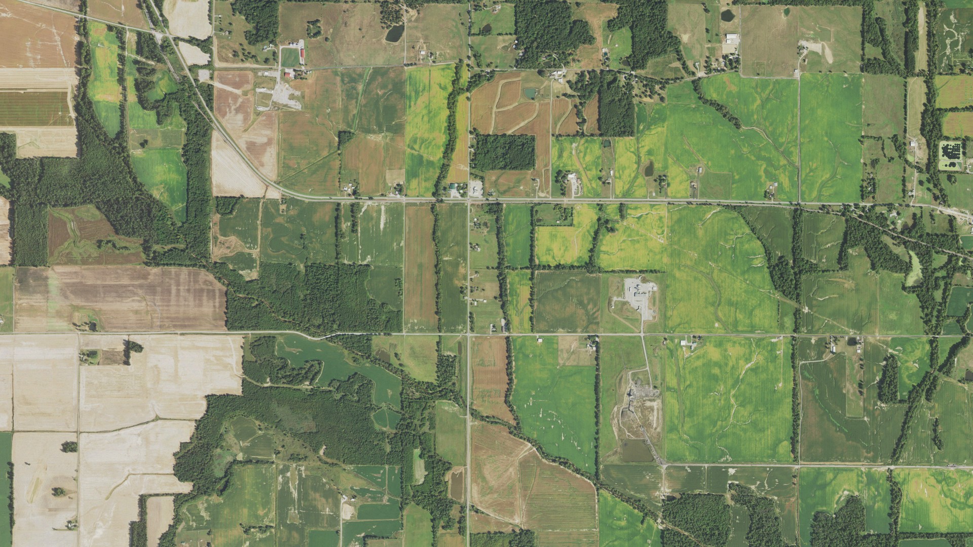 Aerial view of land around Galatia, Illinois