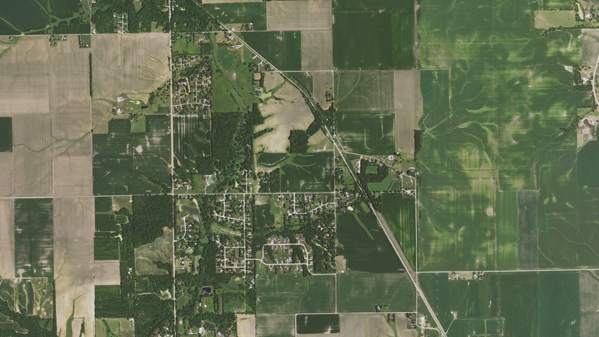 Natural-color aerial photograph of land around Fancy Creek, Illinois