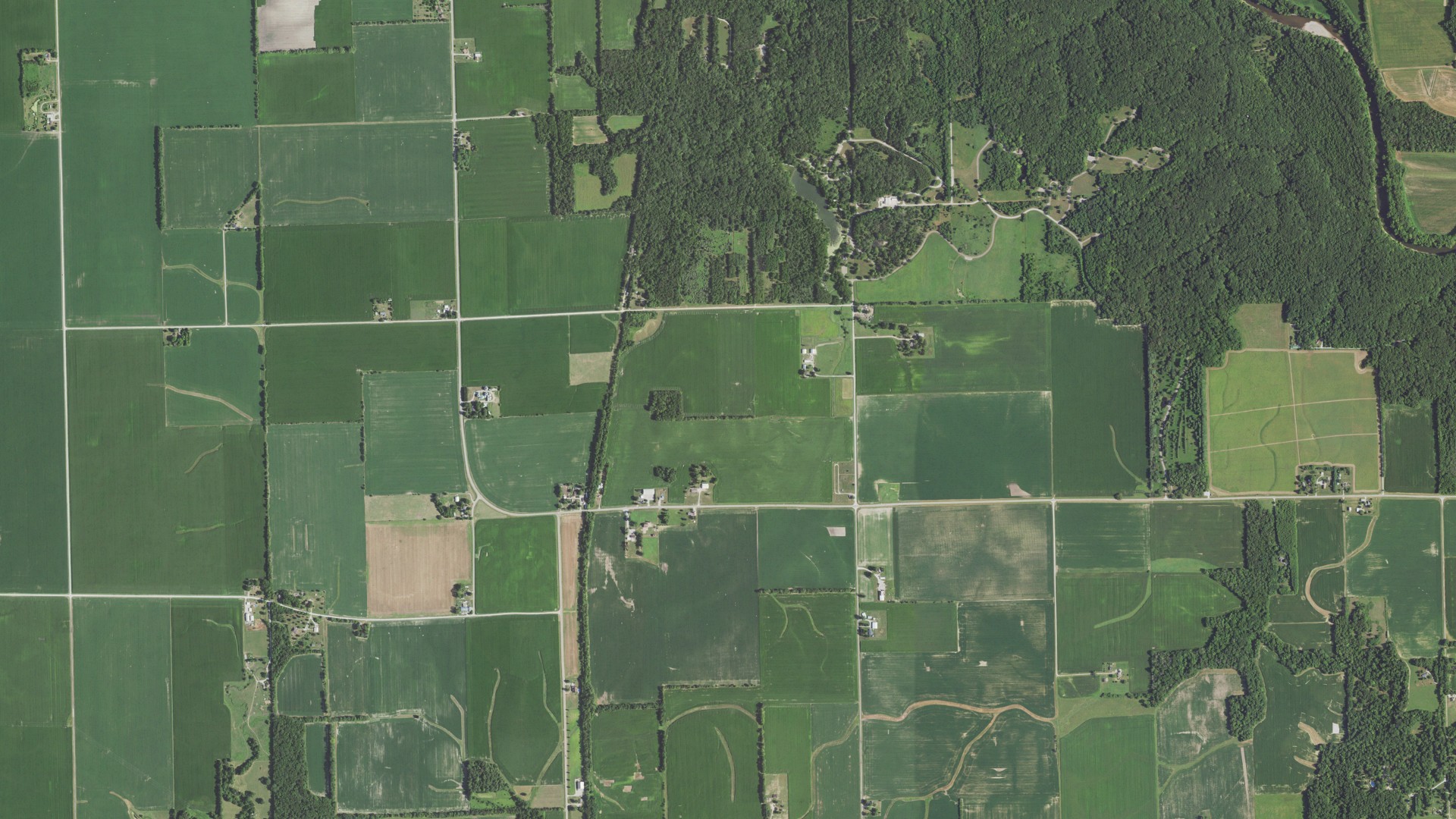 Natural-color aerial photograph of land around McKendree, Illinois