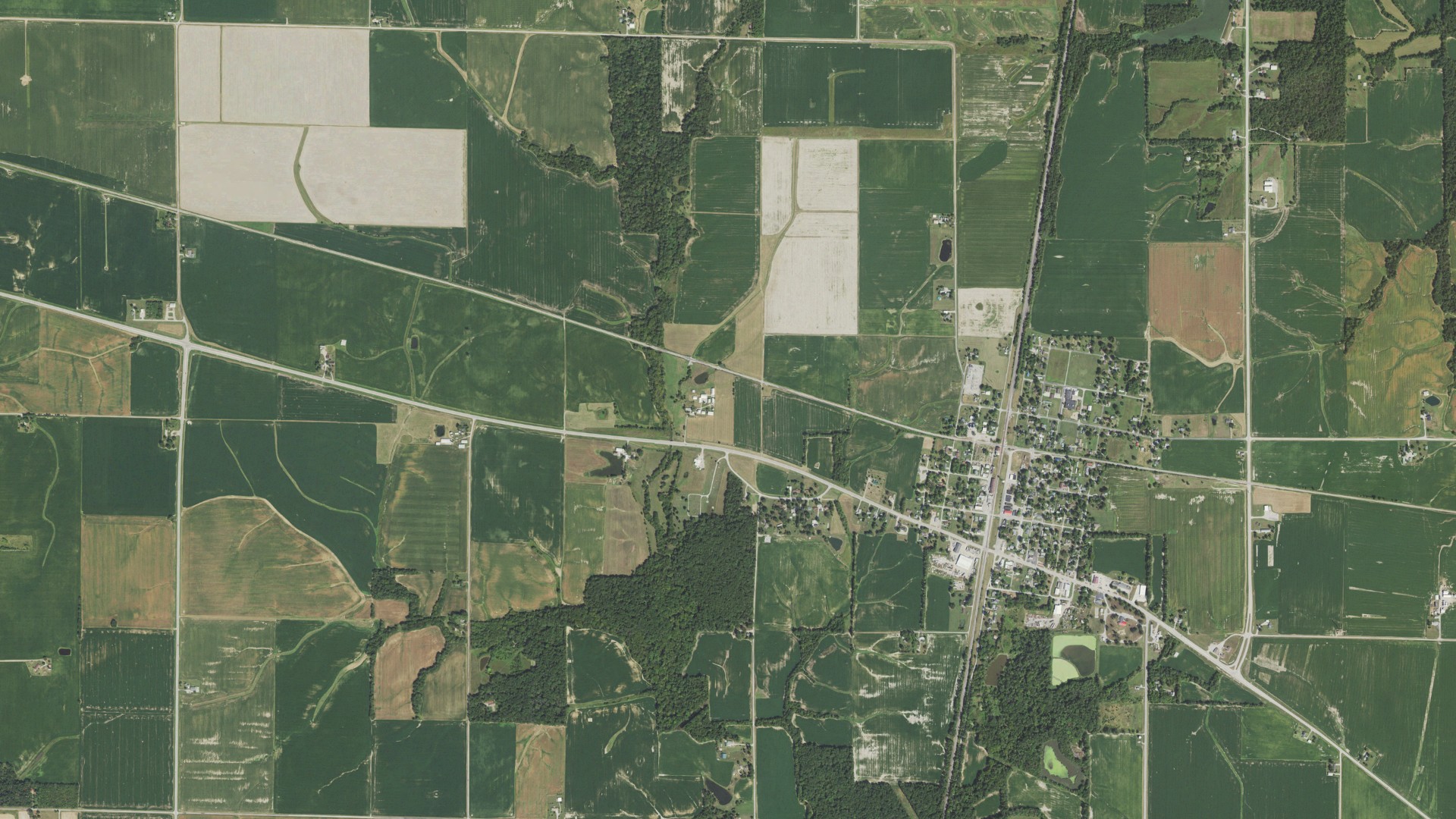 Aerial view of land around Ashley, Illinois