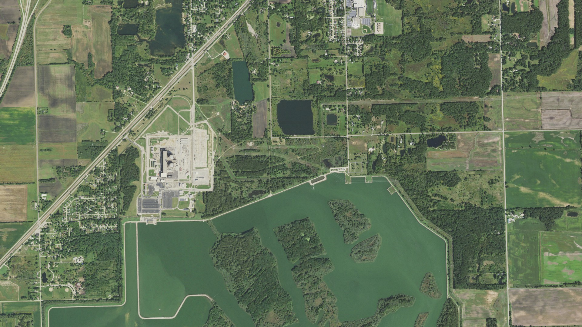 Aerial view of land around Reed, Illinois