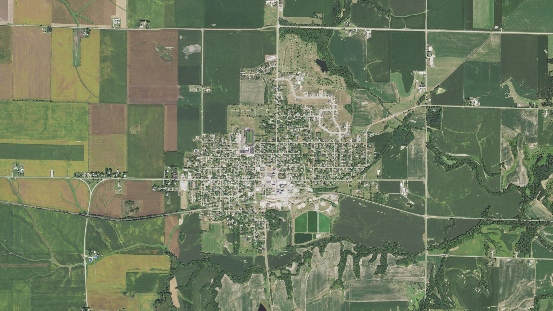 Aerial view of land around Elmwood, Illinois