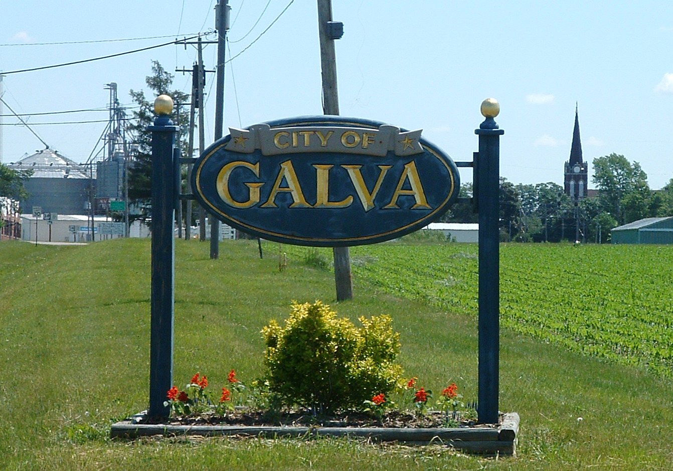 Galva, Illinois. Photograph taken June 4, 2006 by user:Kelly Martin.