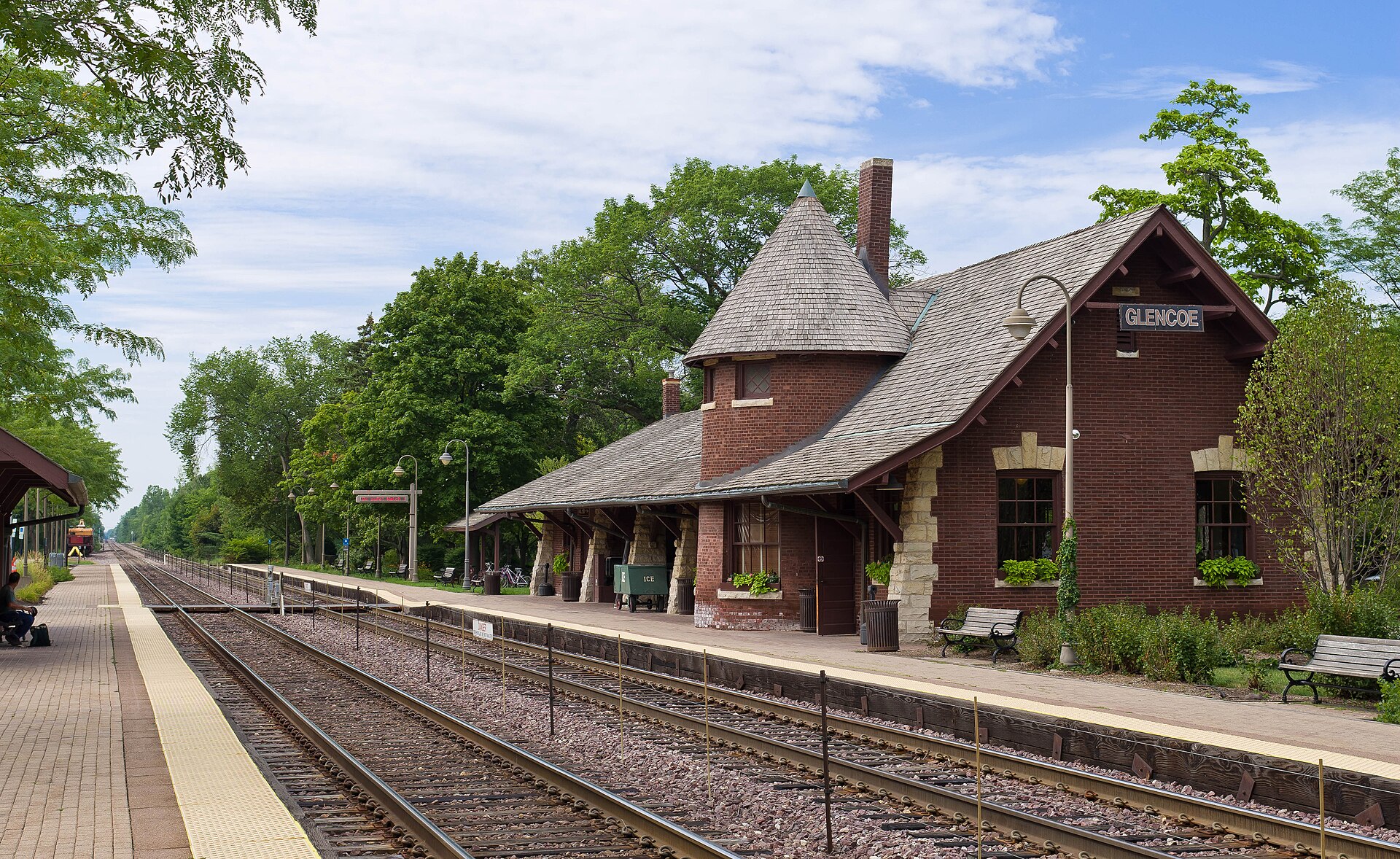 Glencoe Metra Station, Glencoe, Illinois.