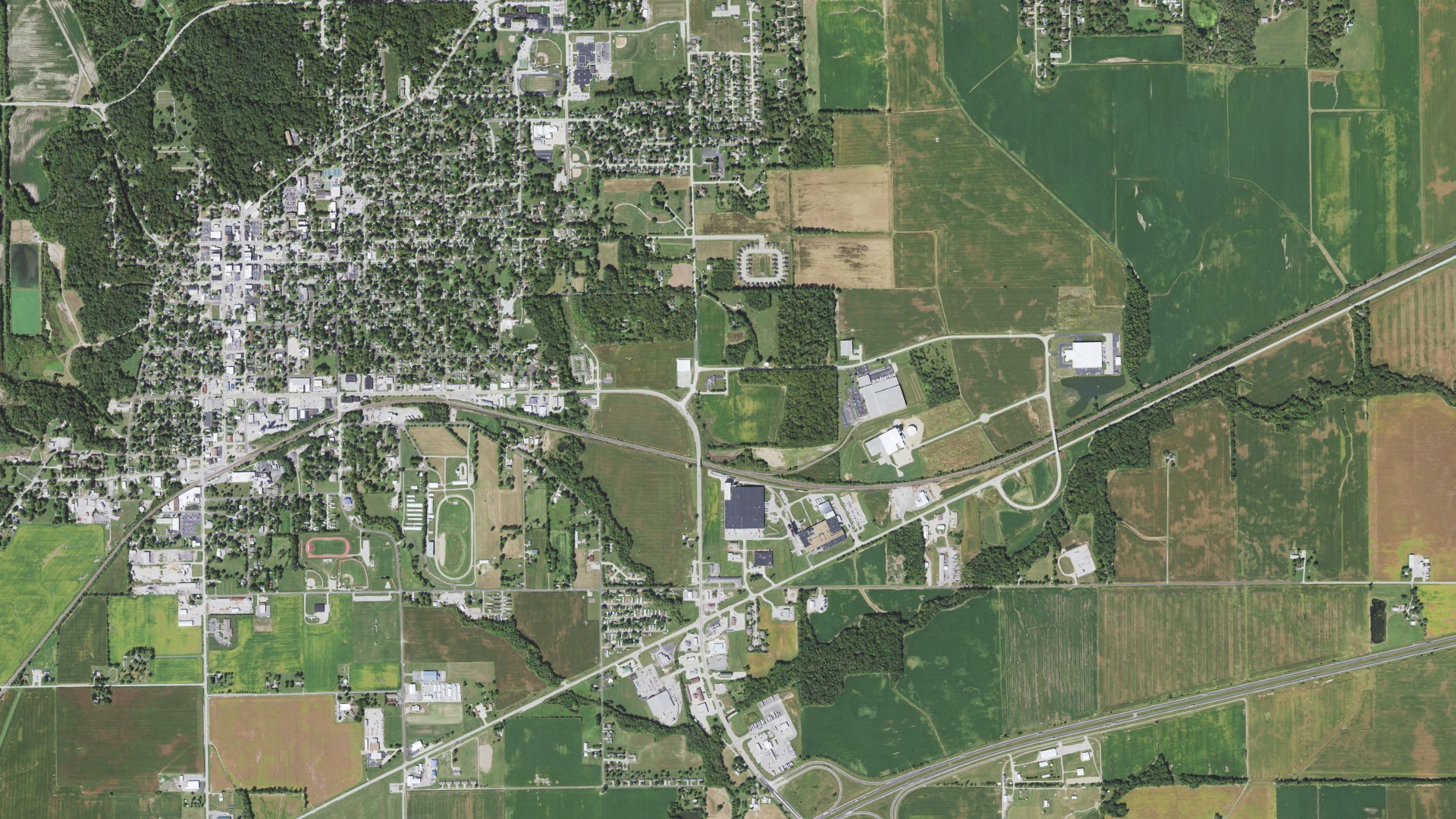 Aerial view of land around Greenville, Illinois