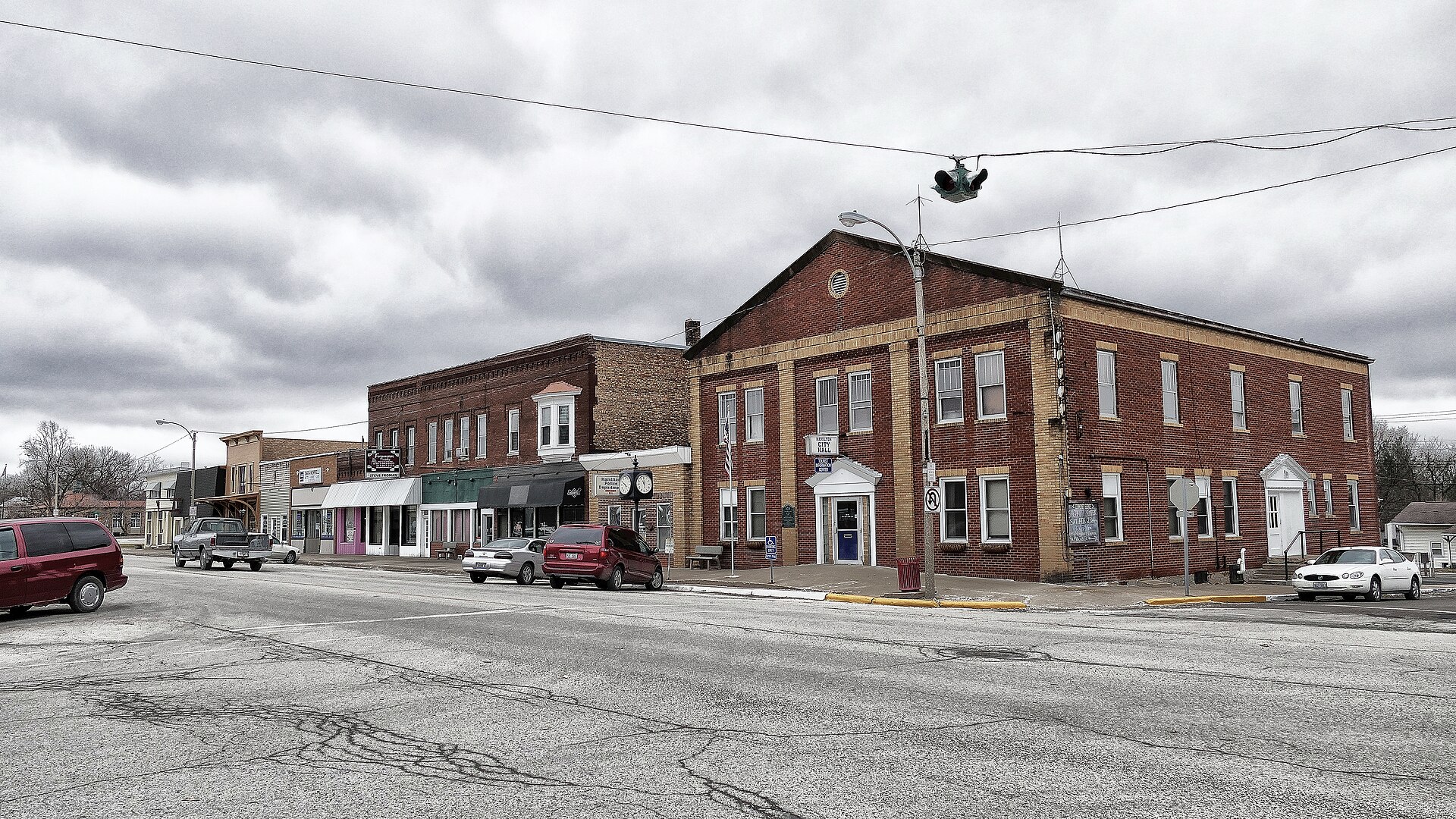 Street scene in Hamilton, Illinois