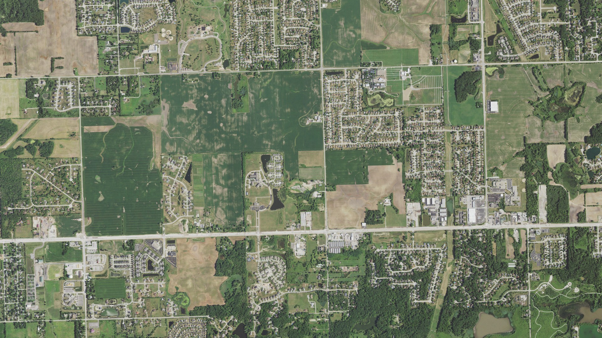 Natural-color aerial photograph of land around Homer Glen, Illinois
