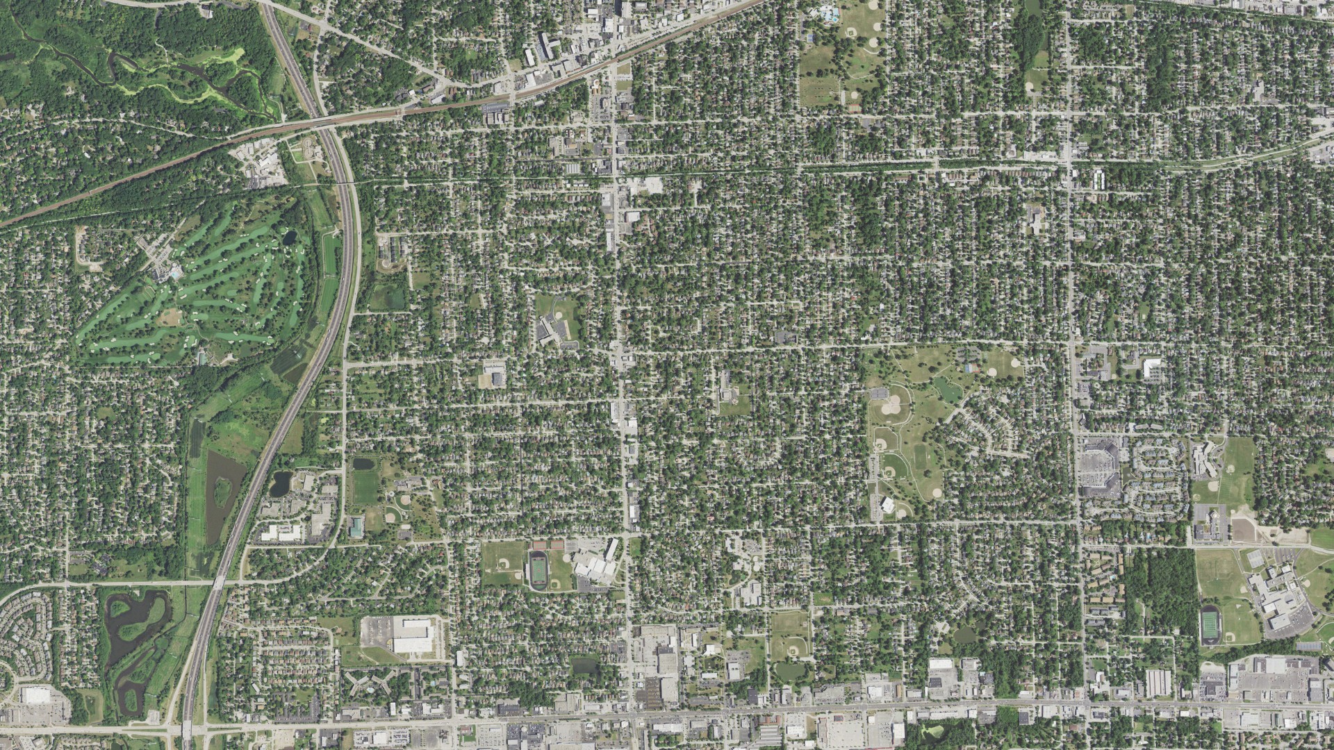 Natural-color aerial photograph of land around Lombard, Illinois