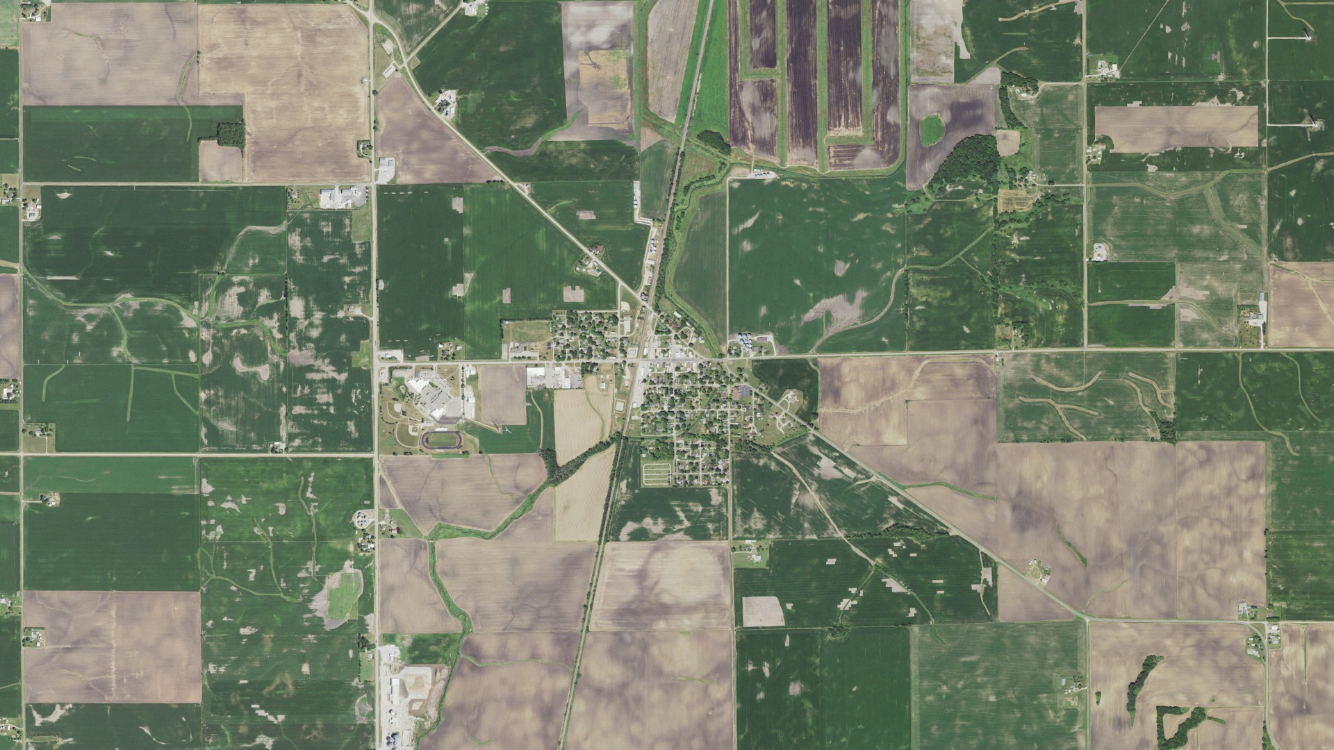 Aerial view of land around Manlius, Illinois