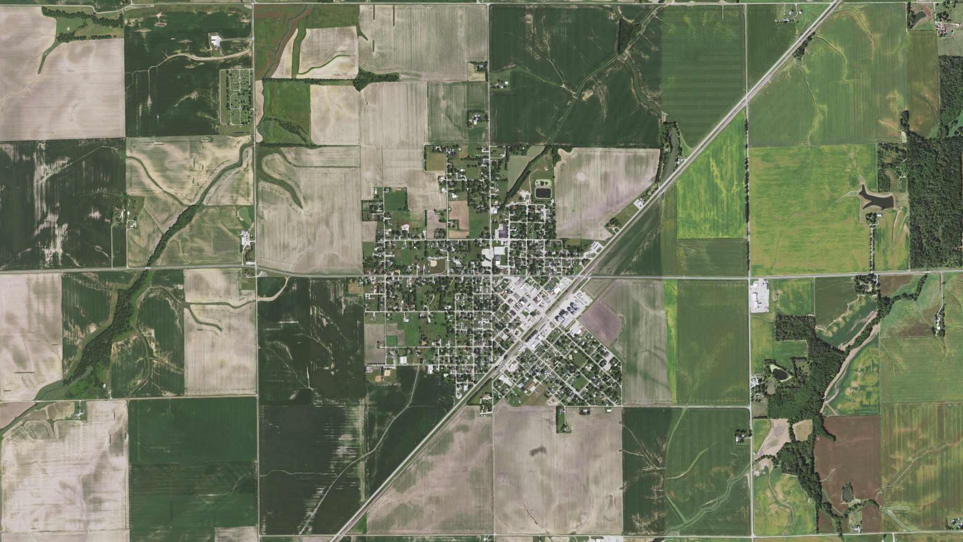 Natural-color aerial photograph of land around Morrisonville, Illinois
