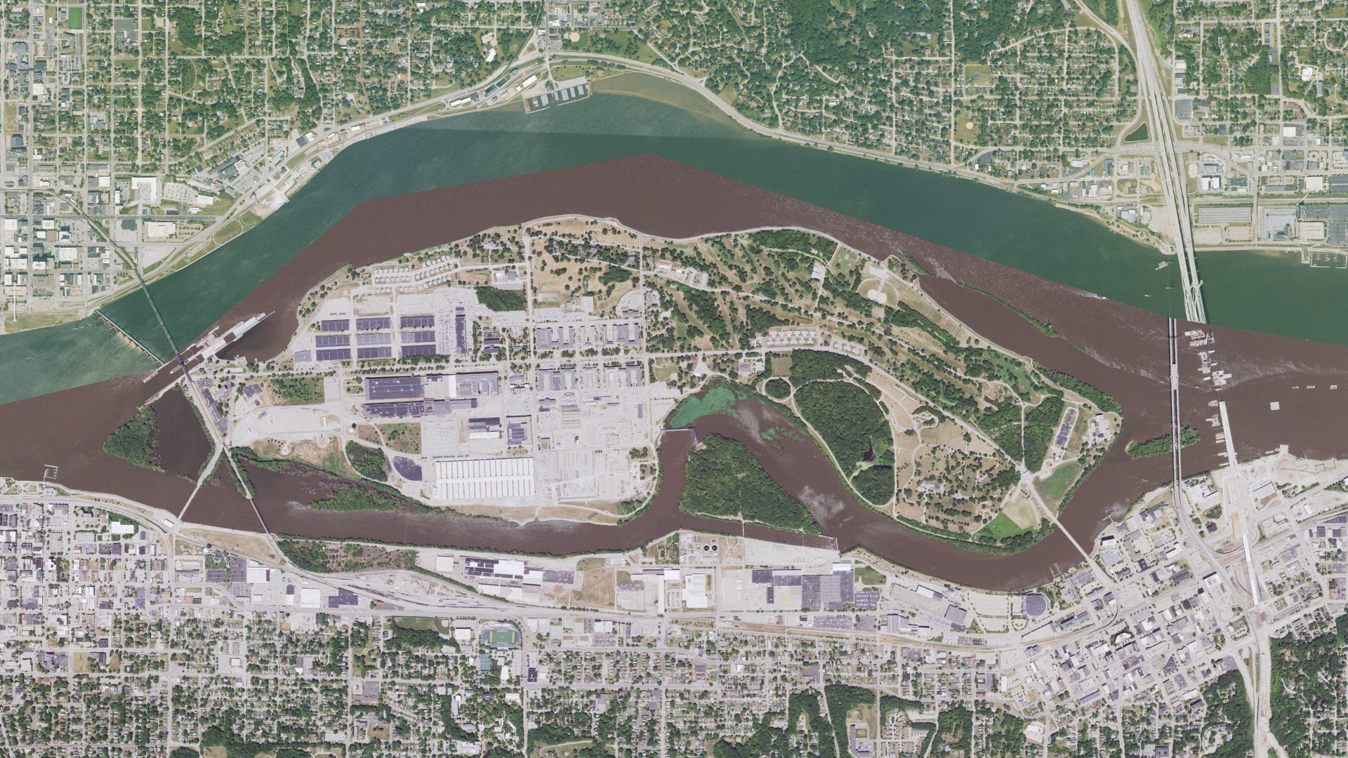 Natural-color aerial photograph of land around Rock Island Arsenal, Illinois