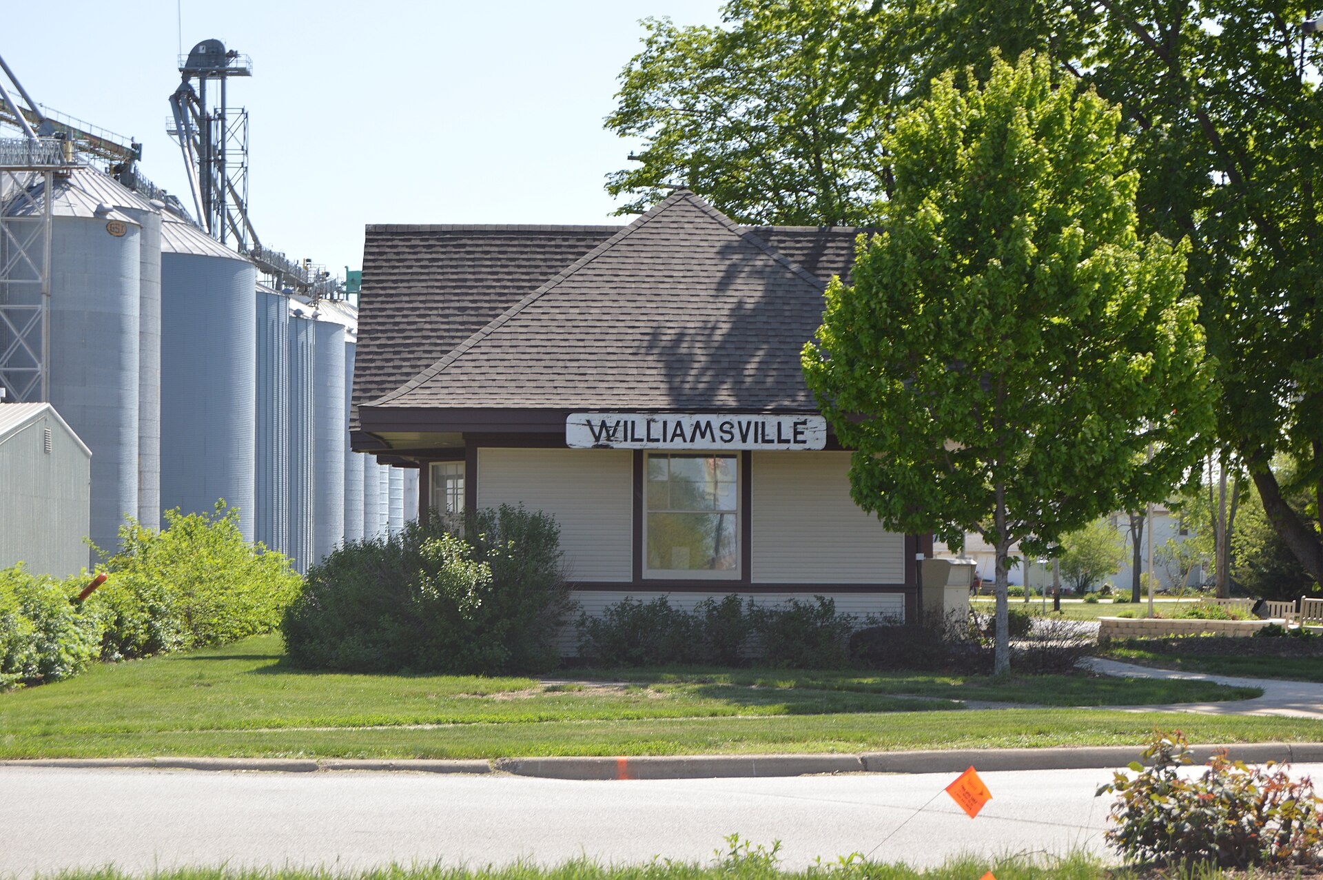 View from the north of the former train station in Williamsville, Illinois, United States, located on the southwestern corner of the junction of Main Street and the rail line.