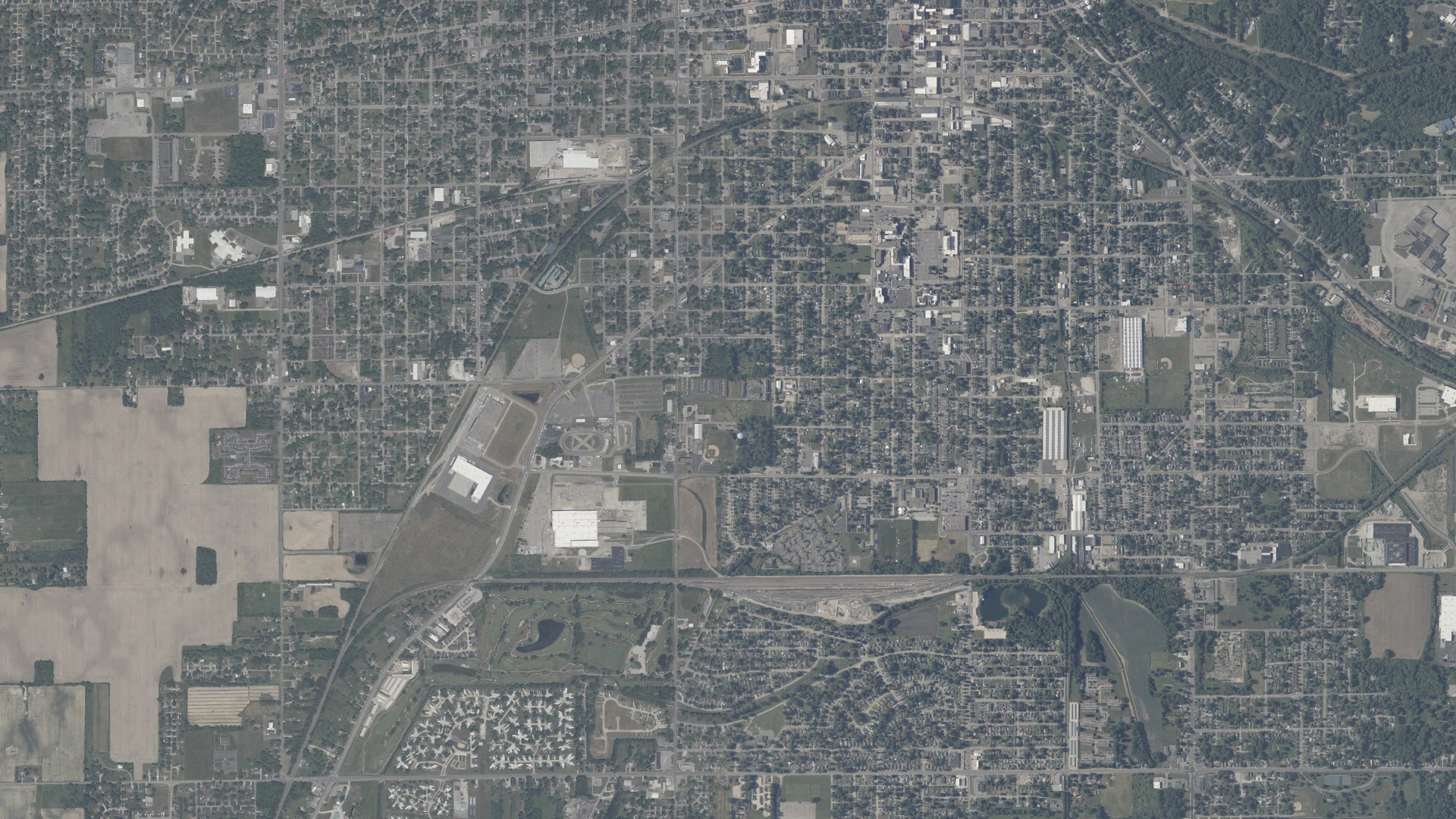 Natural-color aerial photograph of land around Anderson, Indiana