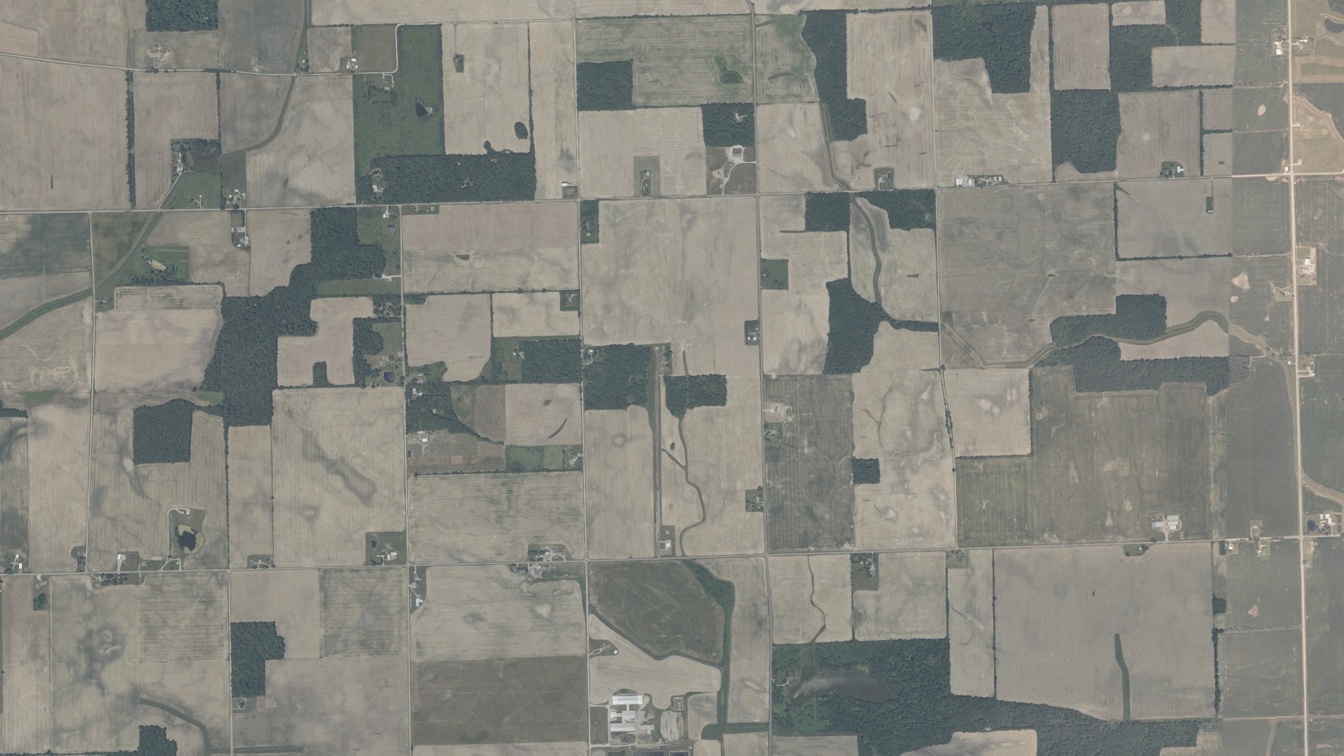 Natural-color aerial photograph of land around Franklin, Indiana