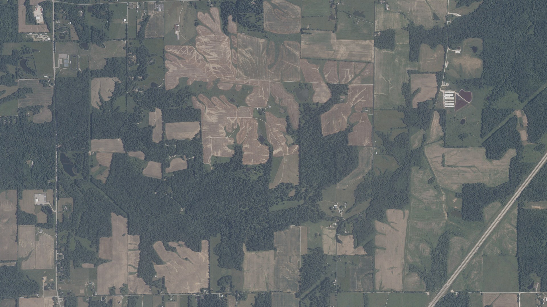 Aerial view of land around Taylor, Indiana