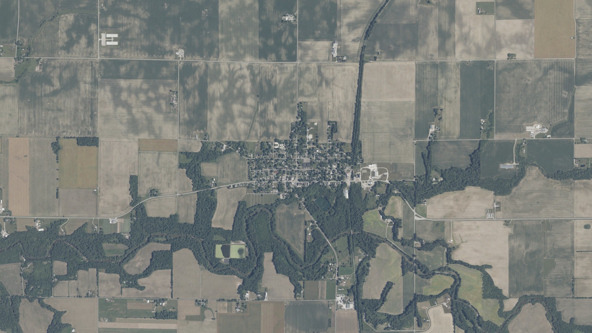 Natural-color aerial photograph of land around Camden, Indiana