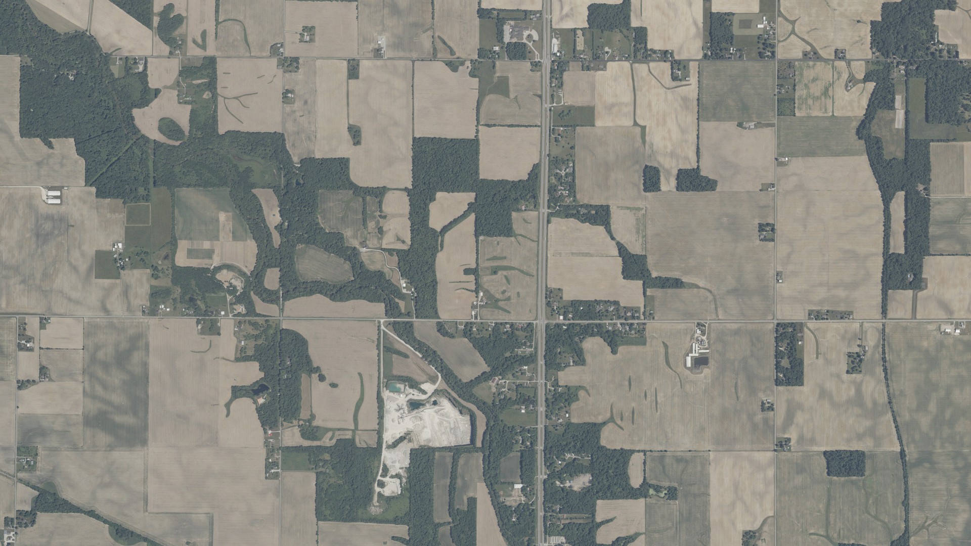 Aerial view of land around Pipe Creek, Indiana