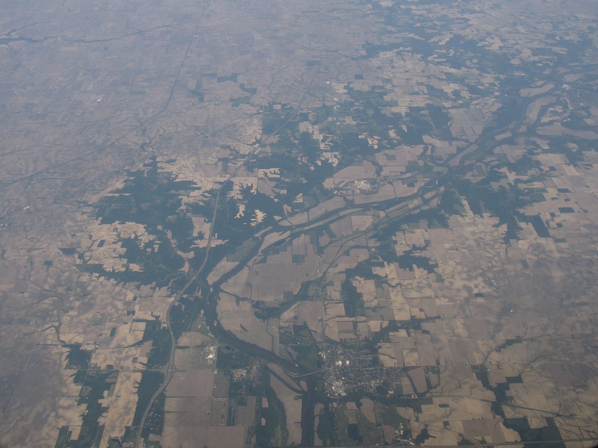 Covington is a city located on the western edge of Fountain County, Indiana.
