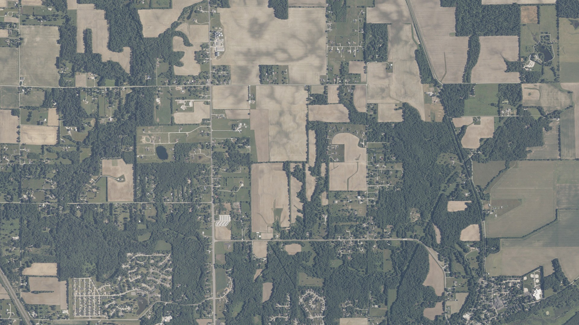 Aerial view of land around Tippecanoe, Indiana