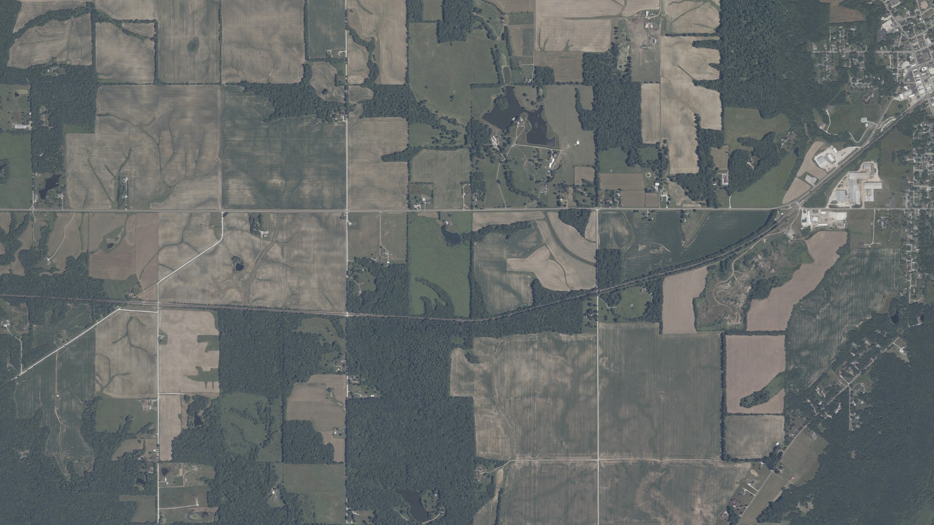 Aerial view of land around Washington, Indiana