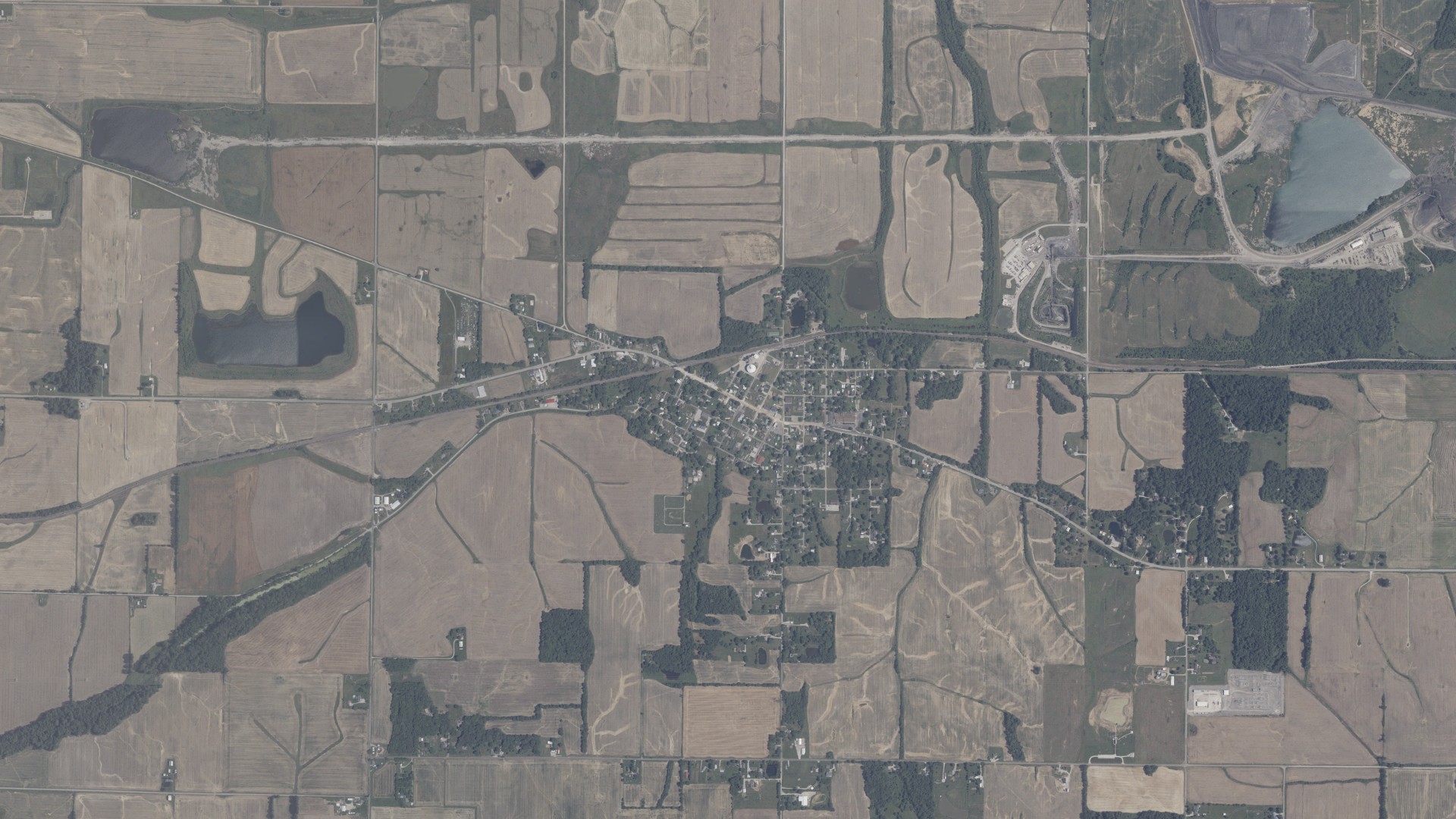 Natural-color aerial photograph of land around Francisco, Indiana