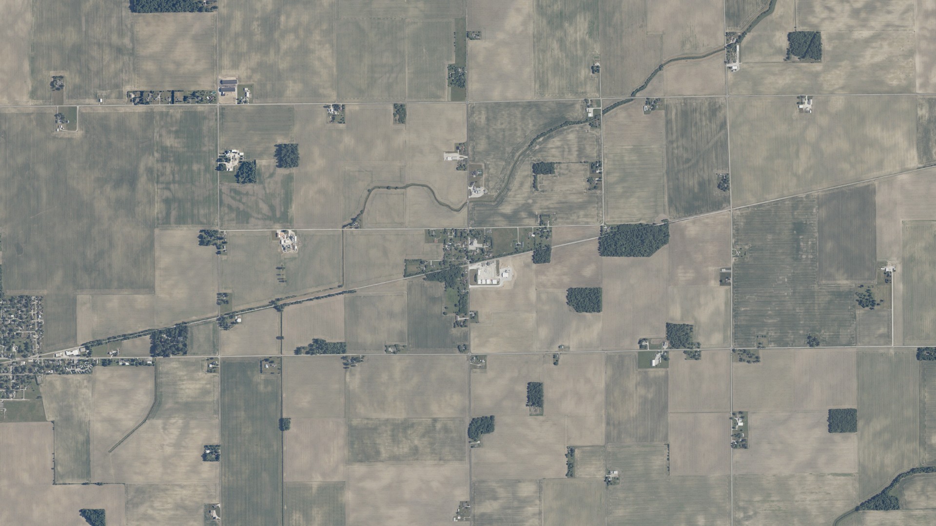 Natural-color aerial photograph of land around Herbst, Indiana