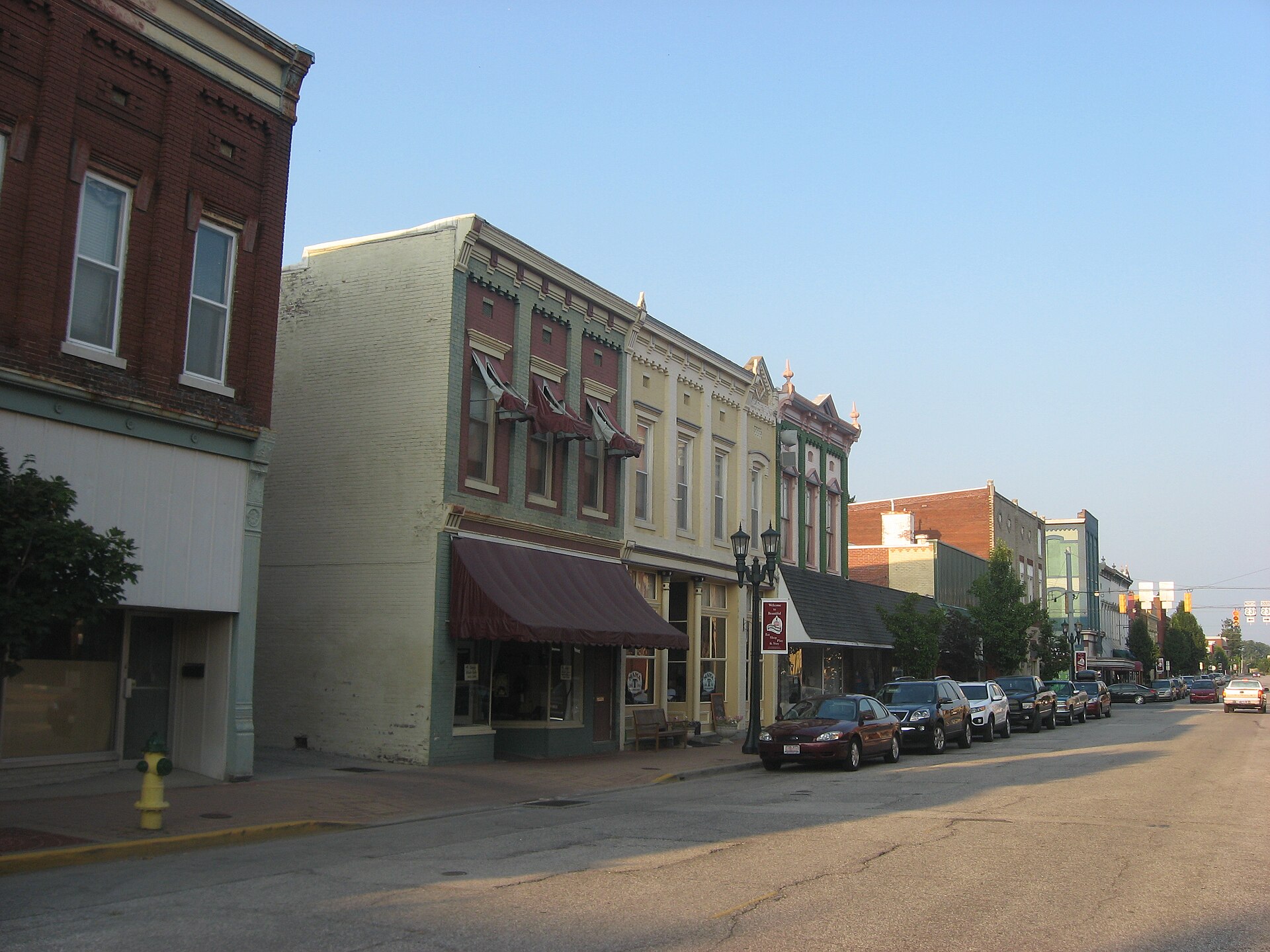 Buildings on the northern side of the 100 block of W. — Huntingburg, Indiana