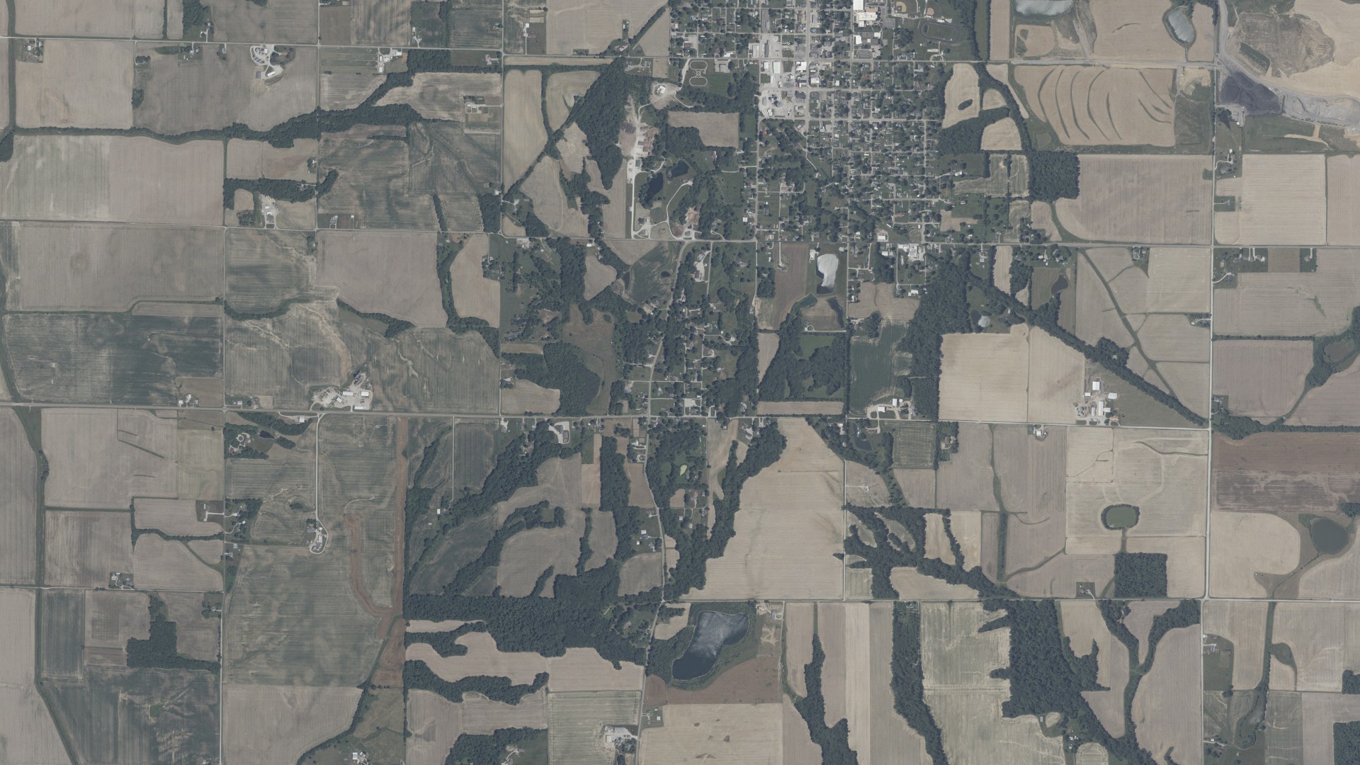 Aerial view of land around Middlebury, Indiana