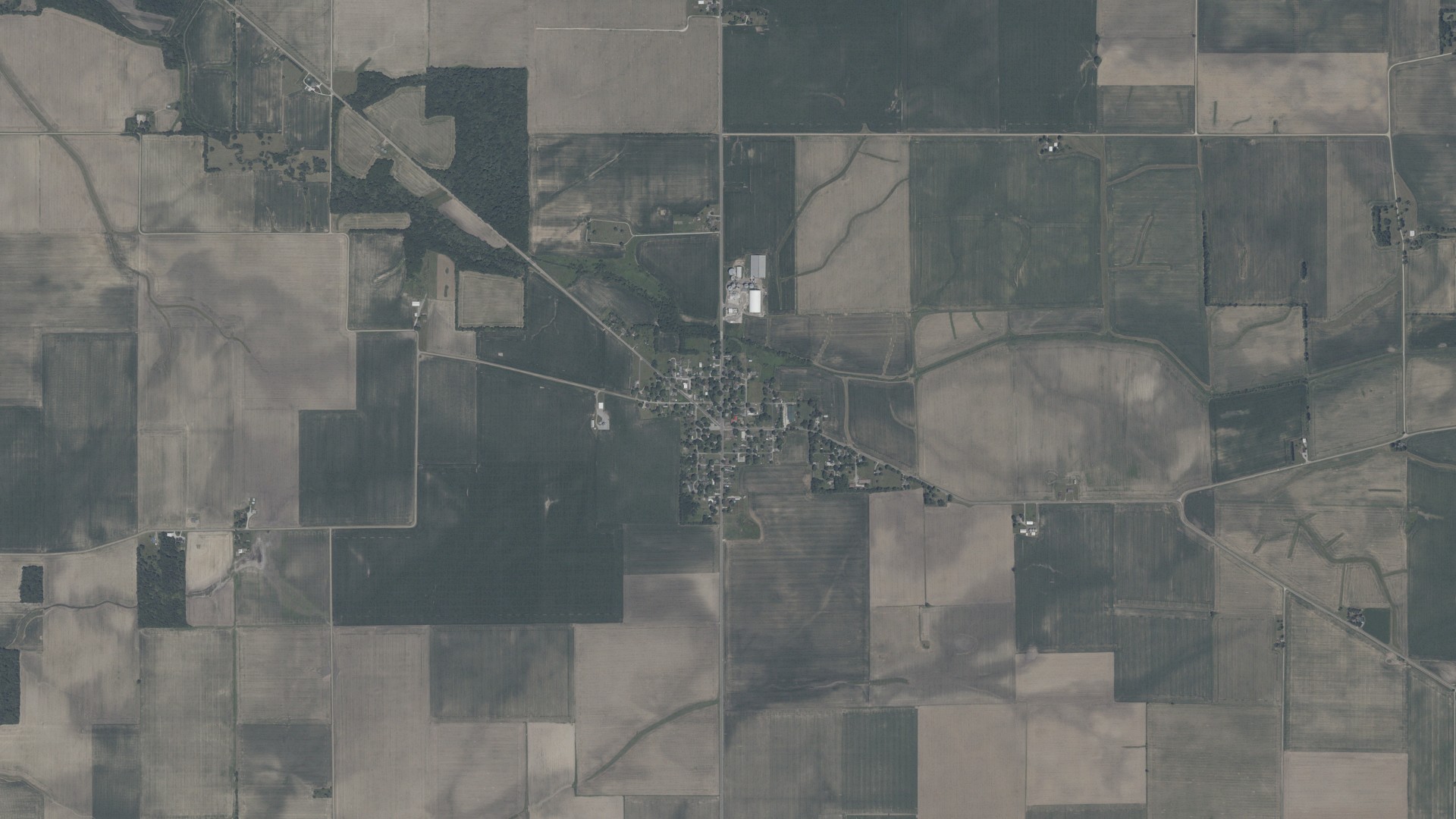 Natural-color aerial photograph of land around Newtown, Indiana