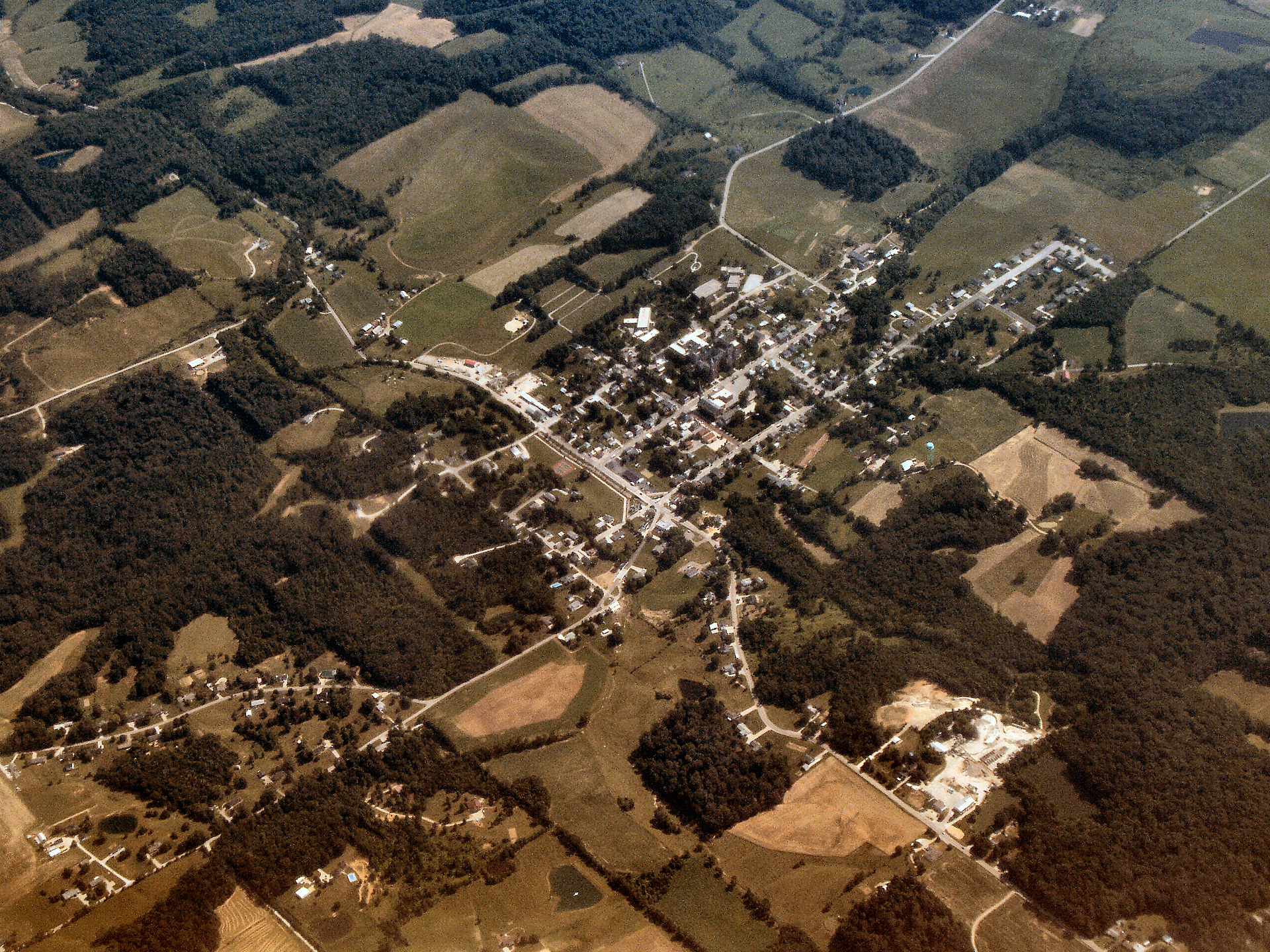 Oldenburg, Indiana from 25,000 feet. Photo by Derek Jensen (Tysto), 2005-June-20