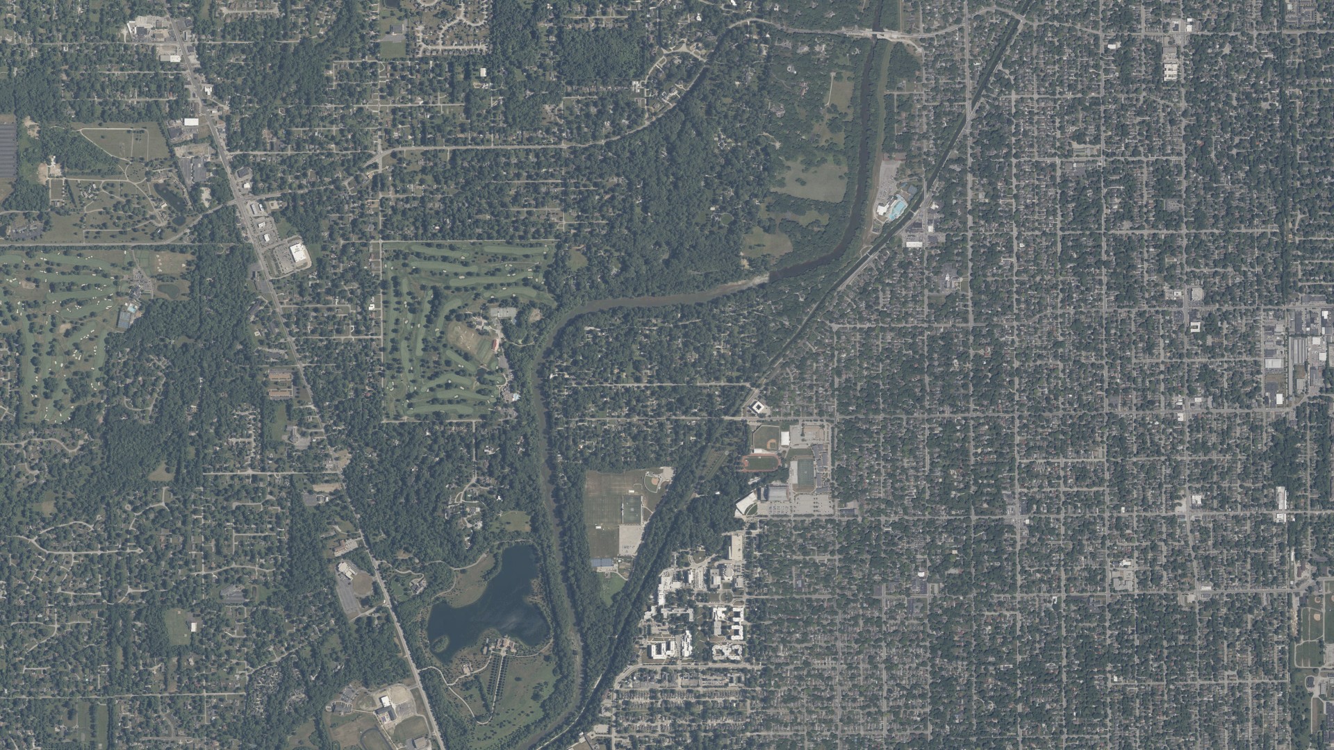 Natural-color aerial photograph of land around Rocky Ripple, Indiana