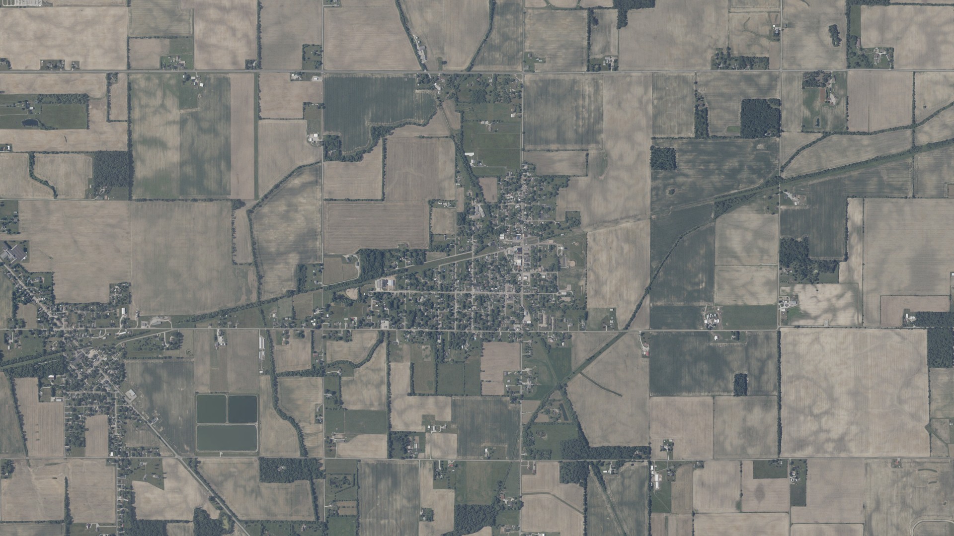 Natural-color aerial photograph of land around Shirley, Indiana