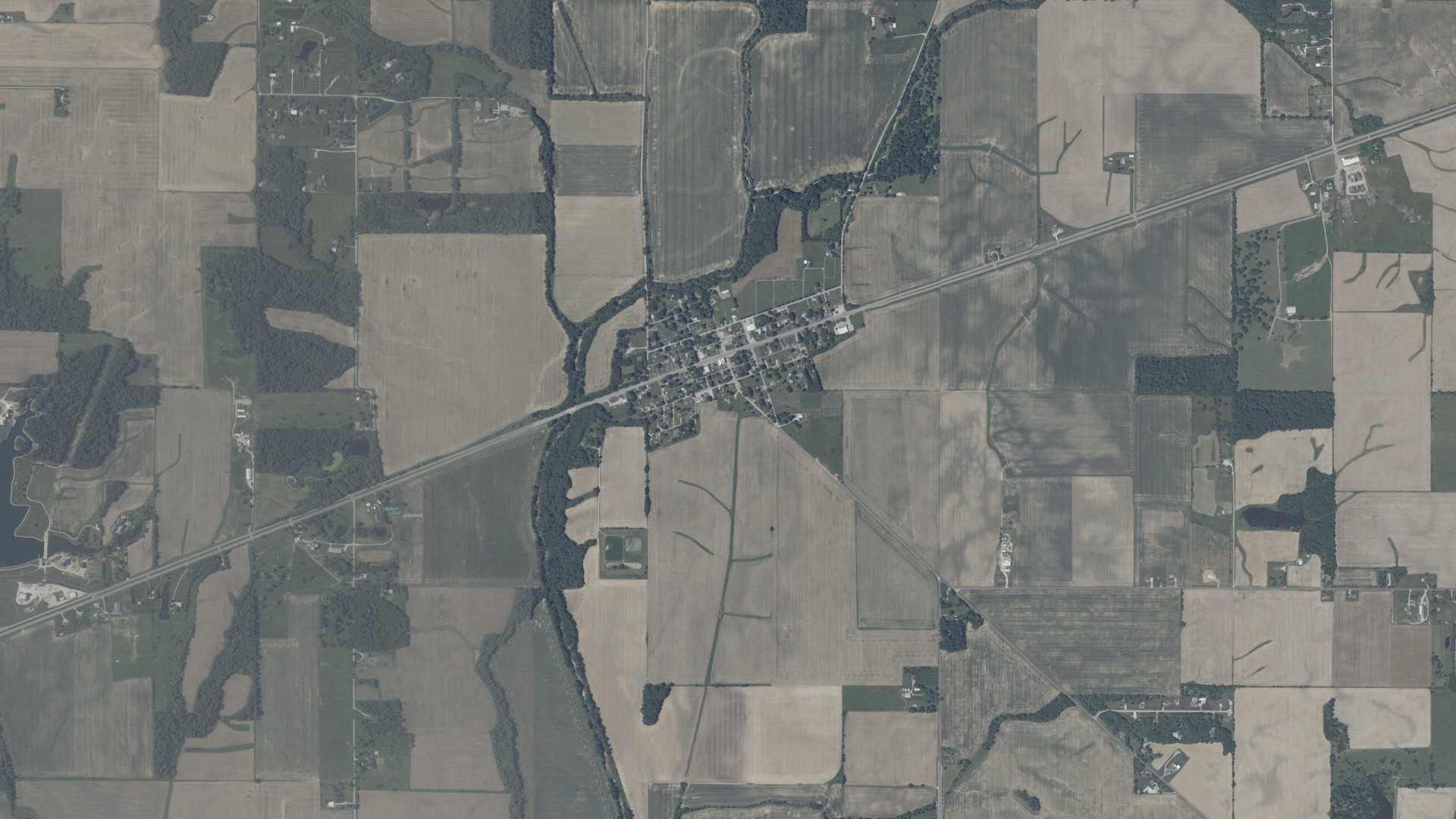 Natural-color aerial photograph of land around Stilesville, Indiana