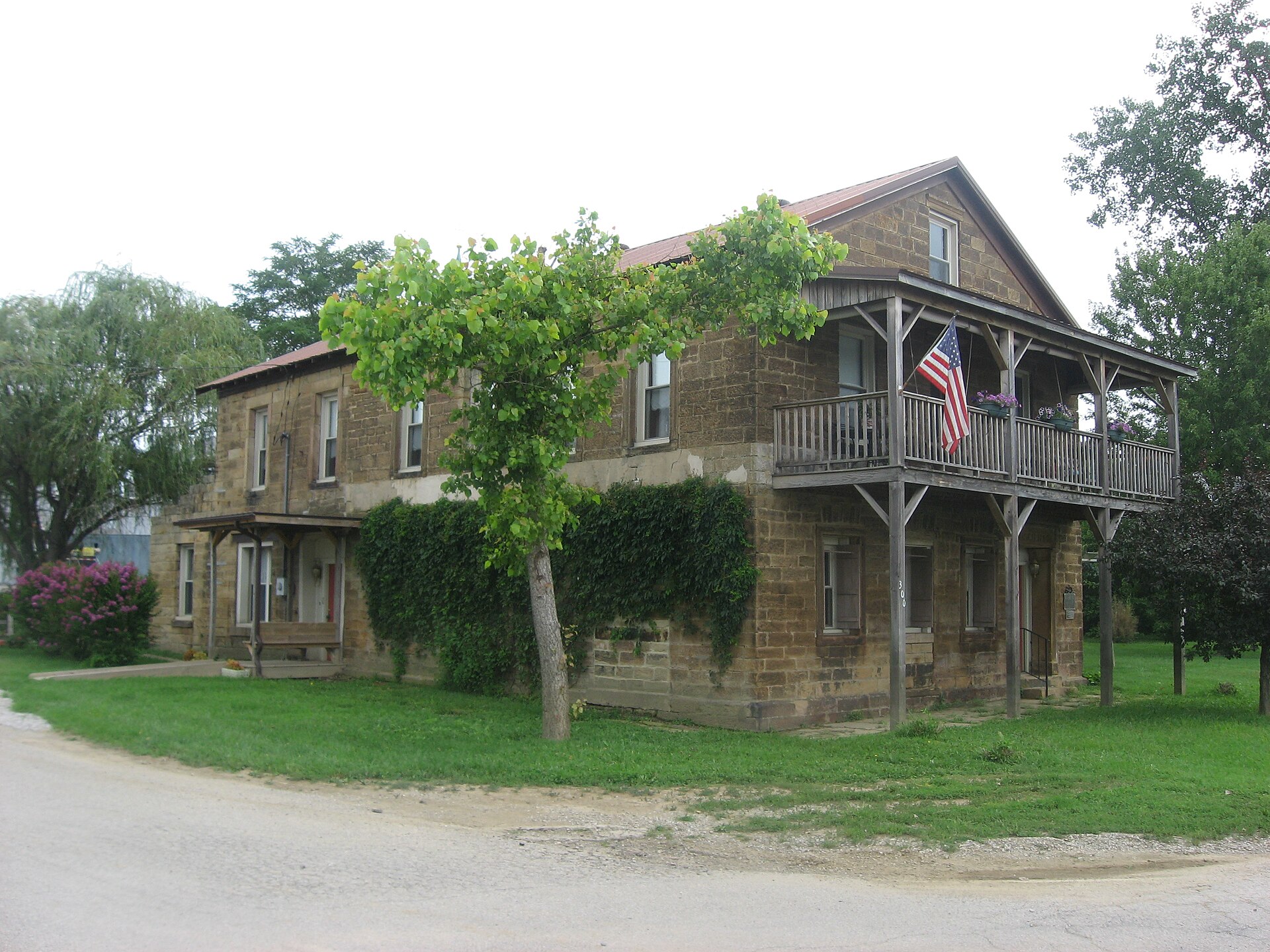 Street scene in Troy, Indiana
