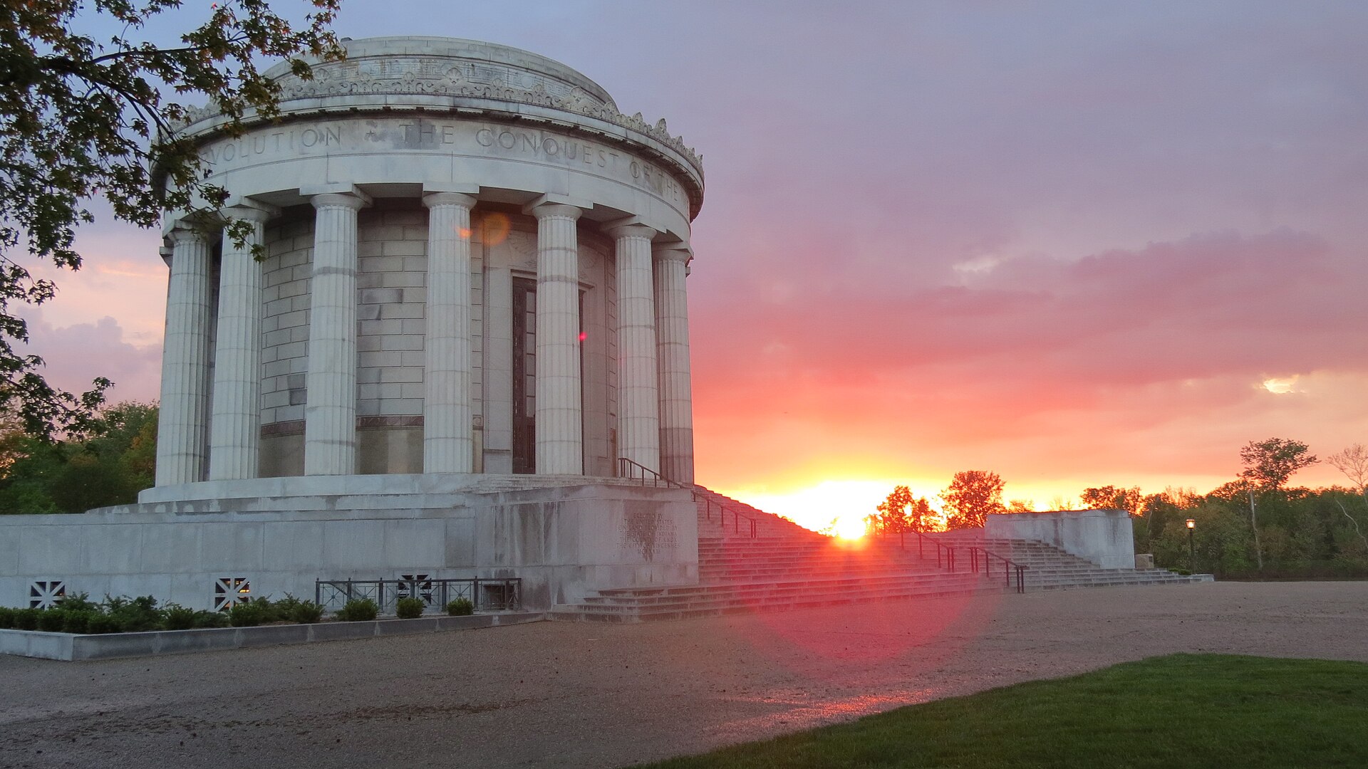 Monument in Vincennes, Indiana
