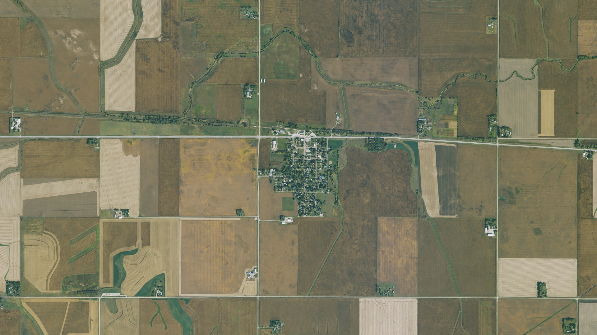 Natural-color aerial photograph of land around Bagley, Iowa
